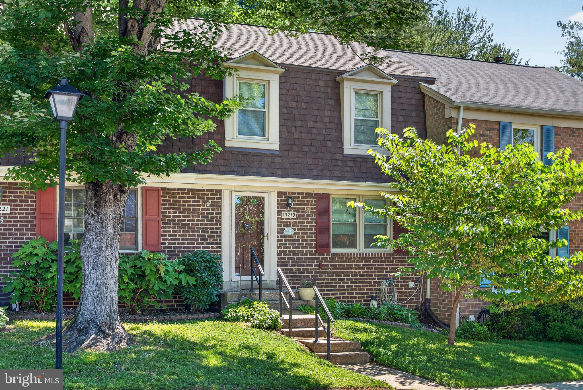 MIDDLEBRIDGE - Residential
