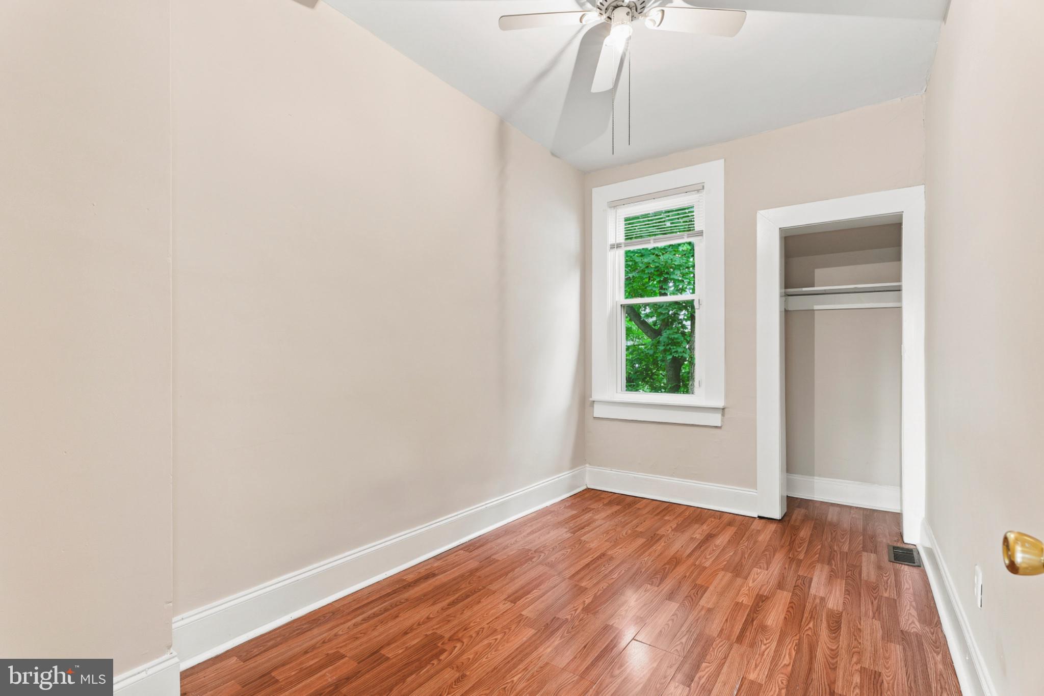 EDGEWOOD - Residential