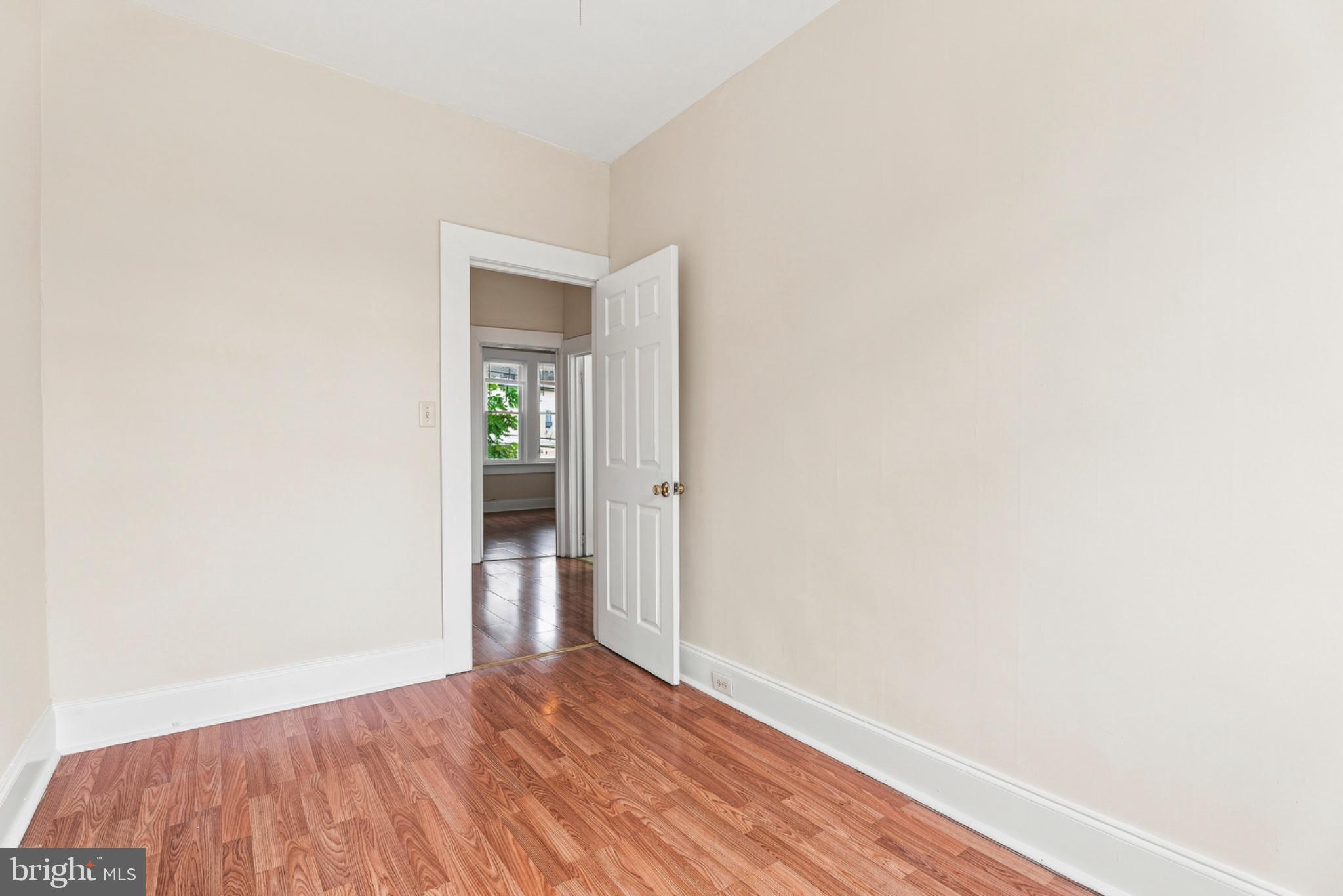 EDGEWOOD - Residential