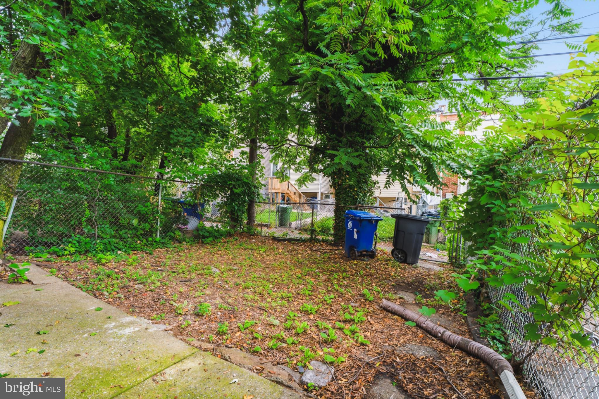 EDGEWOOD - Residential