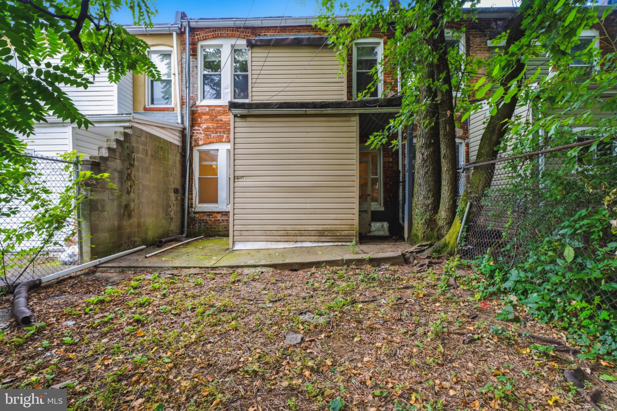 EDGEWOOD - Residential