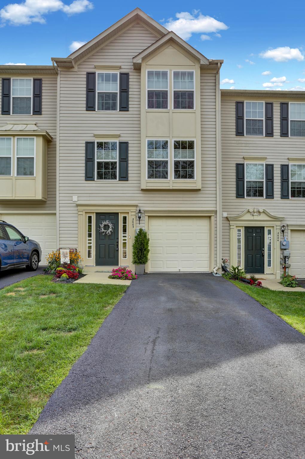 HILLS AT WOODGATE - Residential