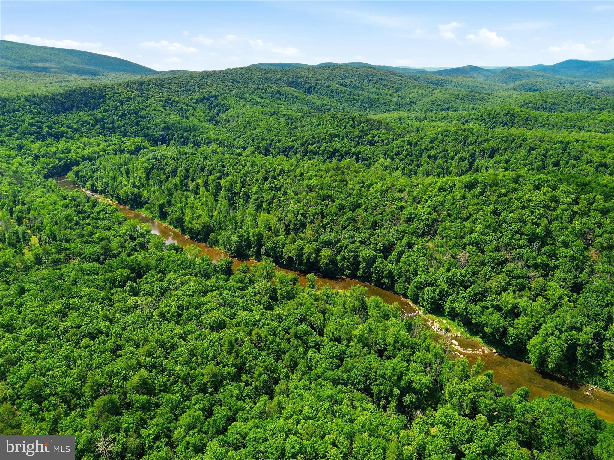 THE CROSSING AT GREAT CACAPON - Residential