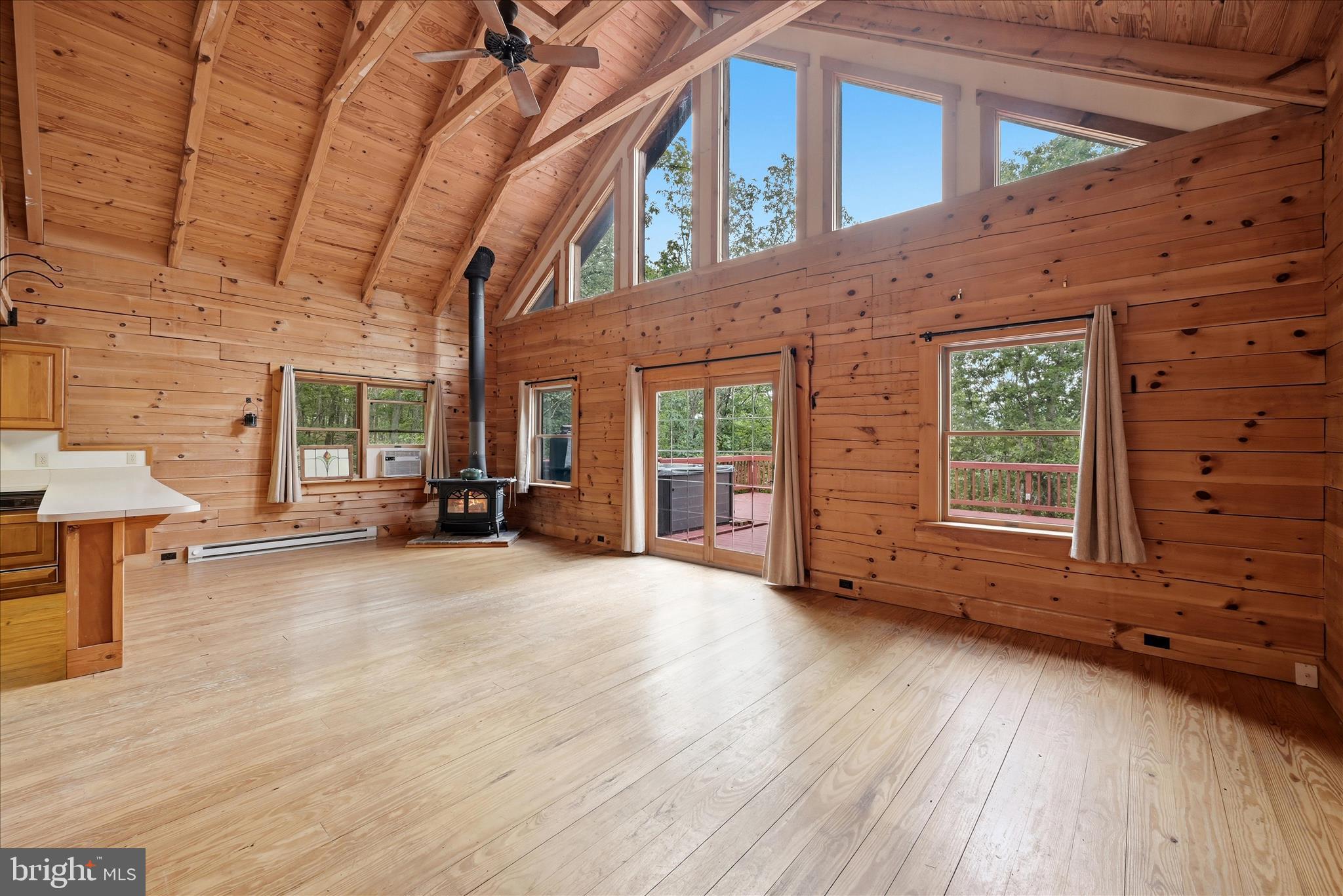 THE CROSSING AT GREAT CACAPON - Residential