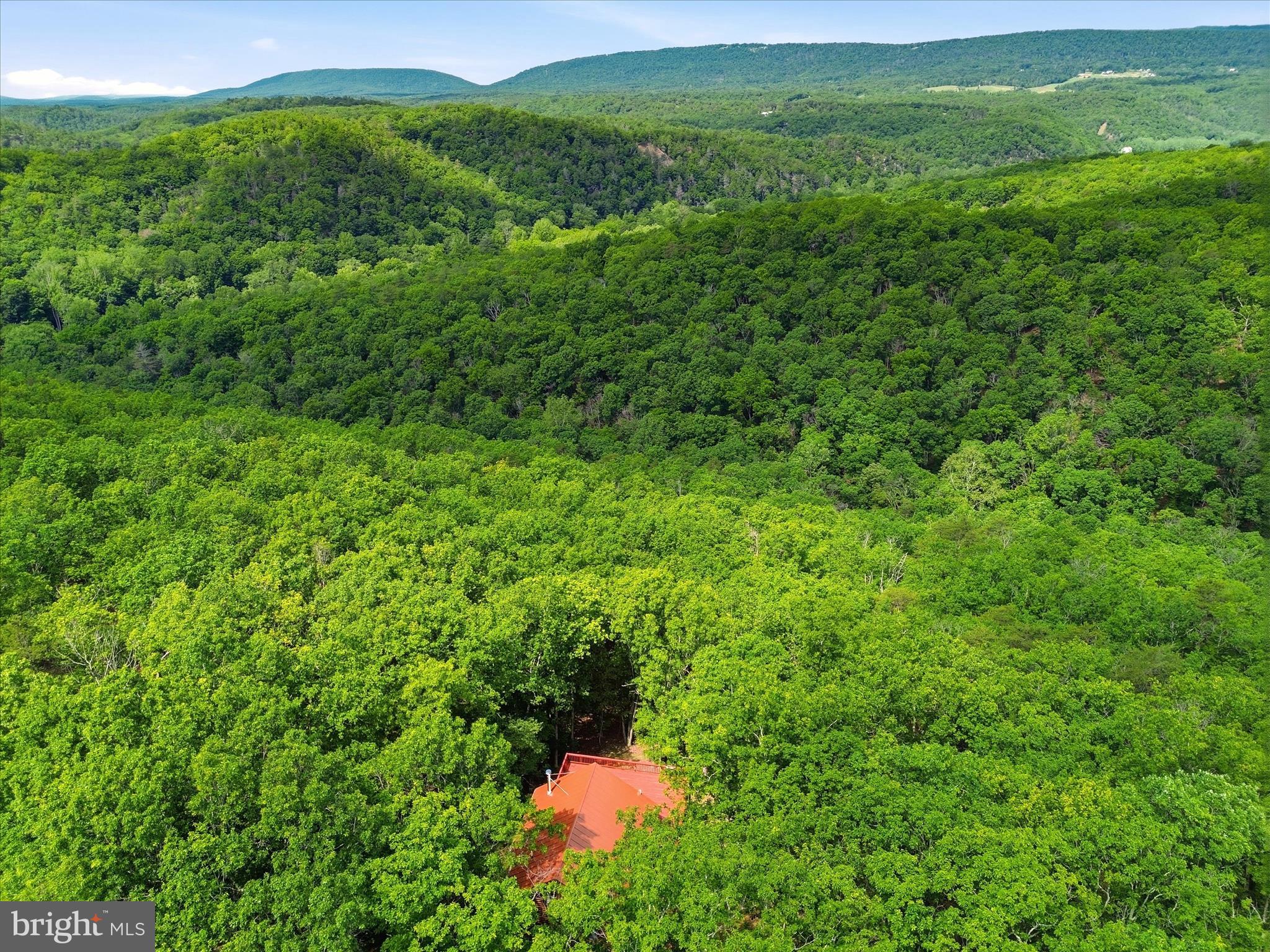 THE CROSSING AT GREAT CACAPON - Residential