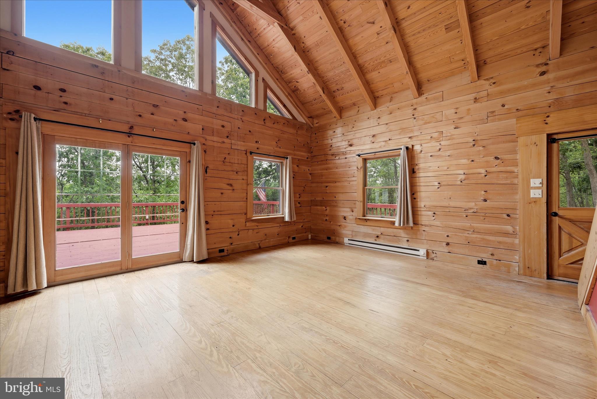 THE CROSSING AT GREAT CACAPON - Residential