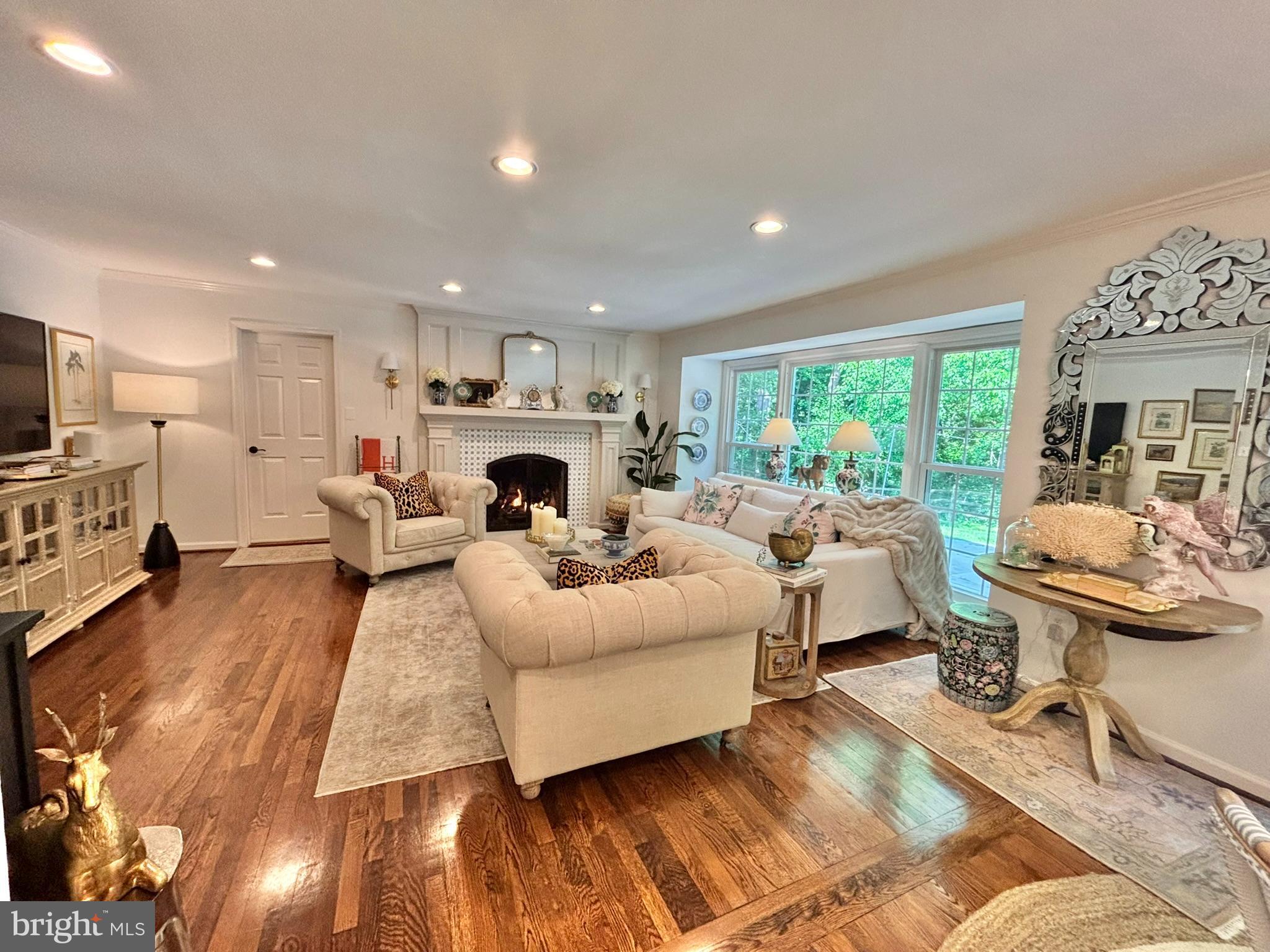 EAST GATE OF POTOMAC - Residential