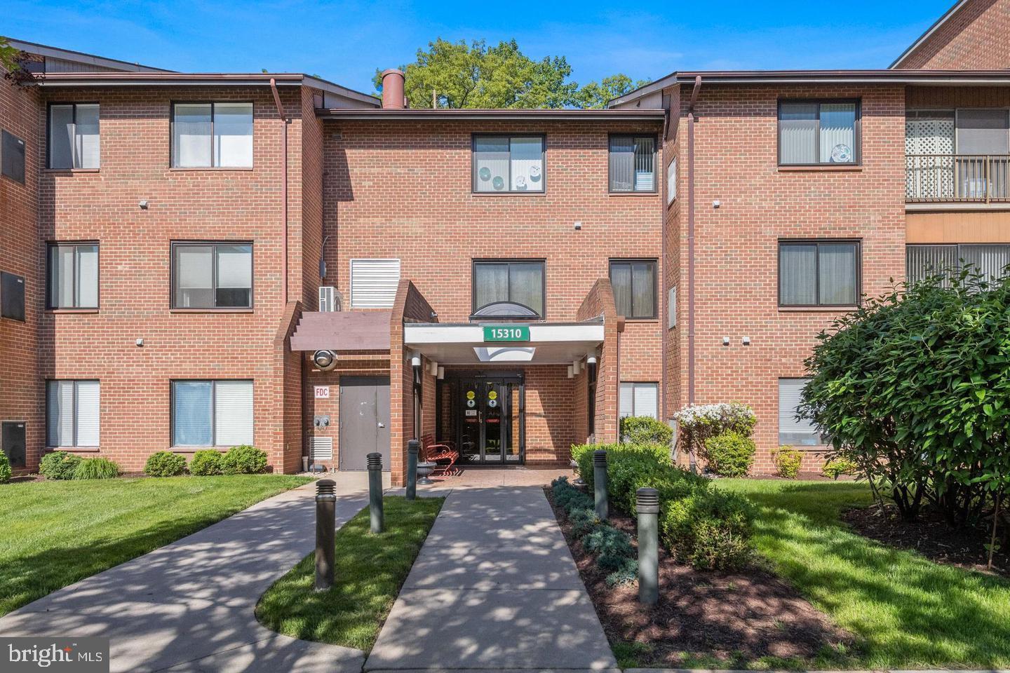 Don't miss out! This lovely 3rd floor unit has cathedral ceilings which adds a larger feel than the lower floor units. The floors have been updated and are hardwood through the living, dining rooms, and hallway. Enter into the living room that has a large sliding door to the balcony, that also adds some natural light to the room. There's a dining area in this shared space as well that is just enough room for your dining room table and hutch, or whatever your vision finds suitable for this space. The galley kitchen has granite counters and a small breakfast nook. There is a full bath in the hallway, as well as the 2nd bedroom, which is carpeted. The primary bedroom is in the rear of the unit. This room is also carpeted, with a walk in closet and full bath as well. This building has all utilities included in the monthly association payment; utilities are not metered separately. Enjoy the convenience of not having to worry about making extra payments while also enjoying this lovely, well-maintained home and highly desirable community loaded with amenities!
