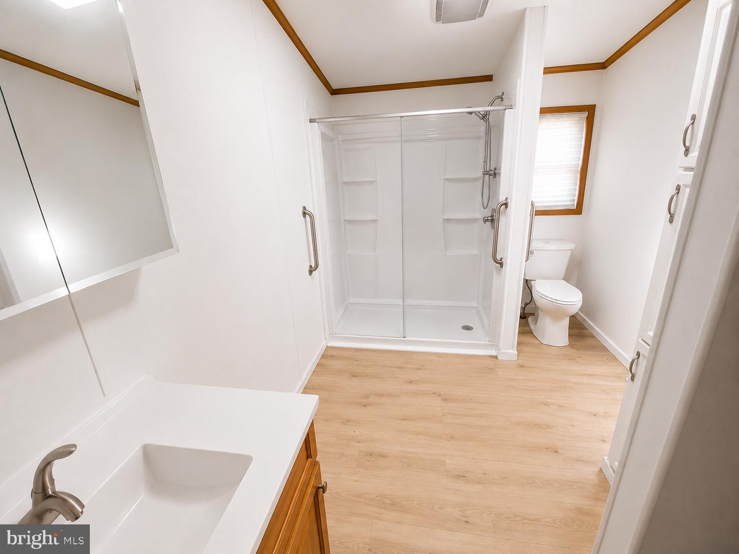 POTNETS LAKESIDE - Residential
