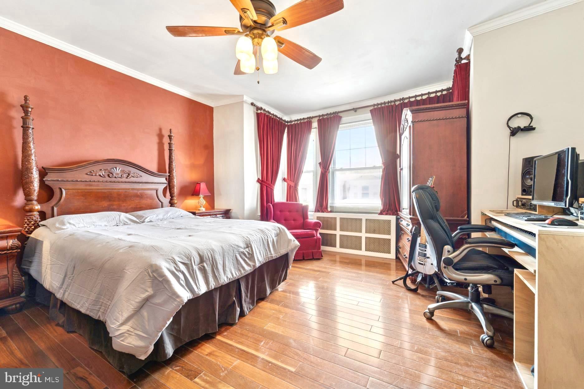 PHILADELPHIA - Residential