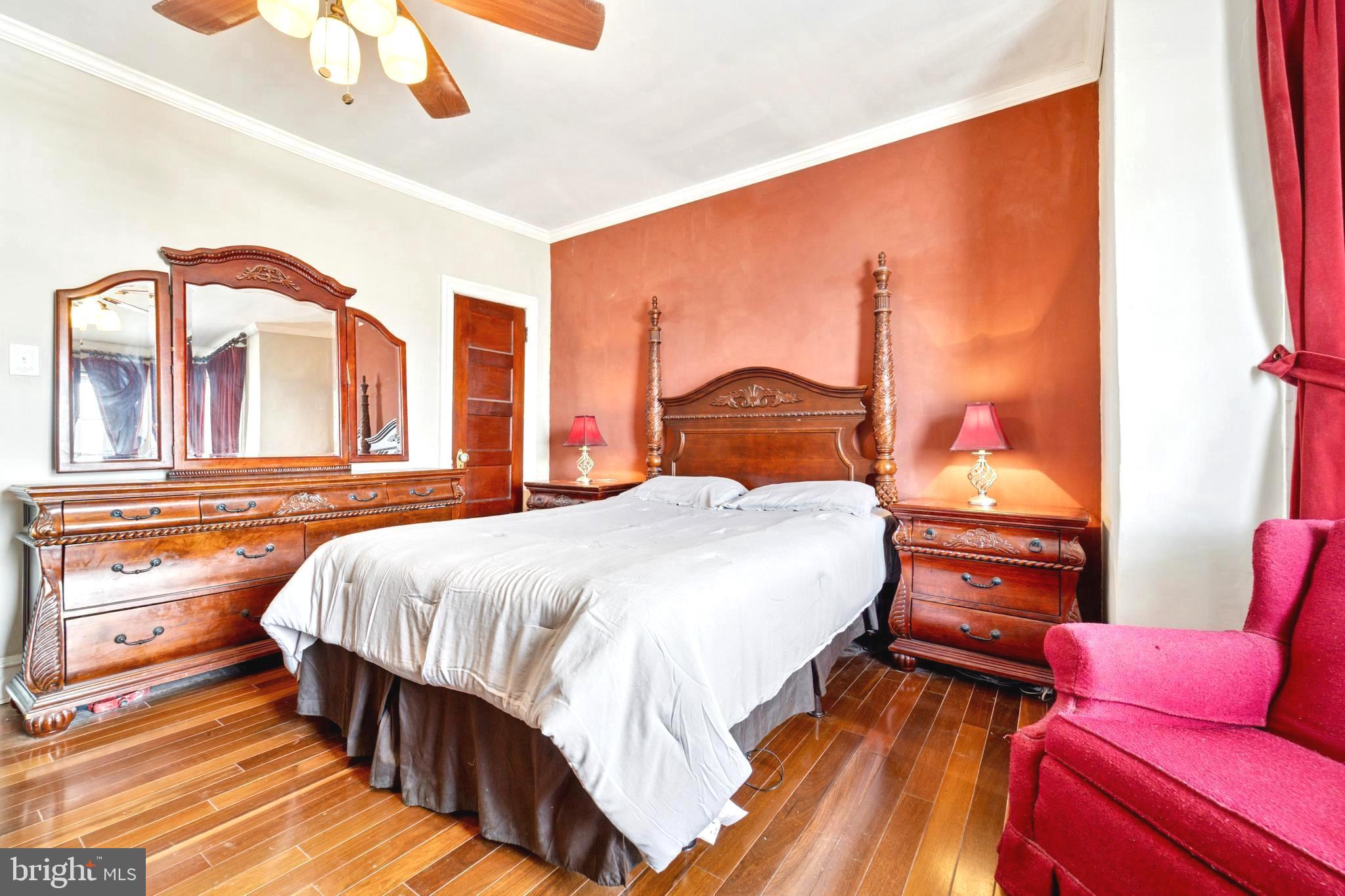 PHILADELPHIA - Residential