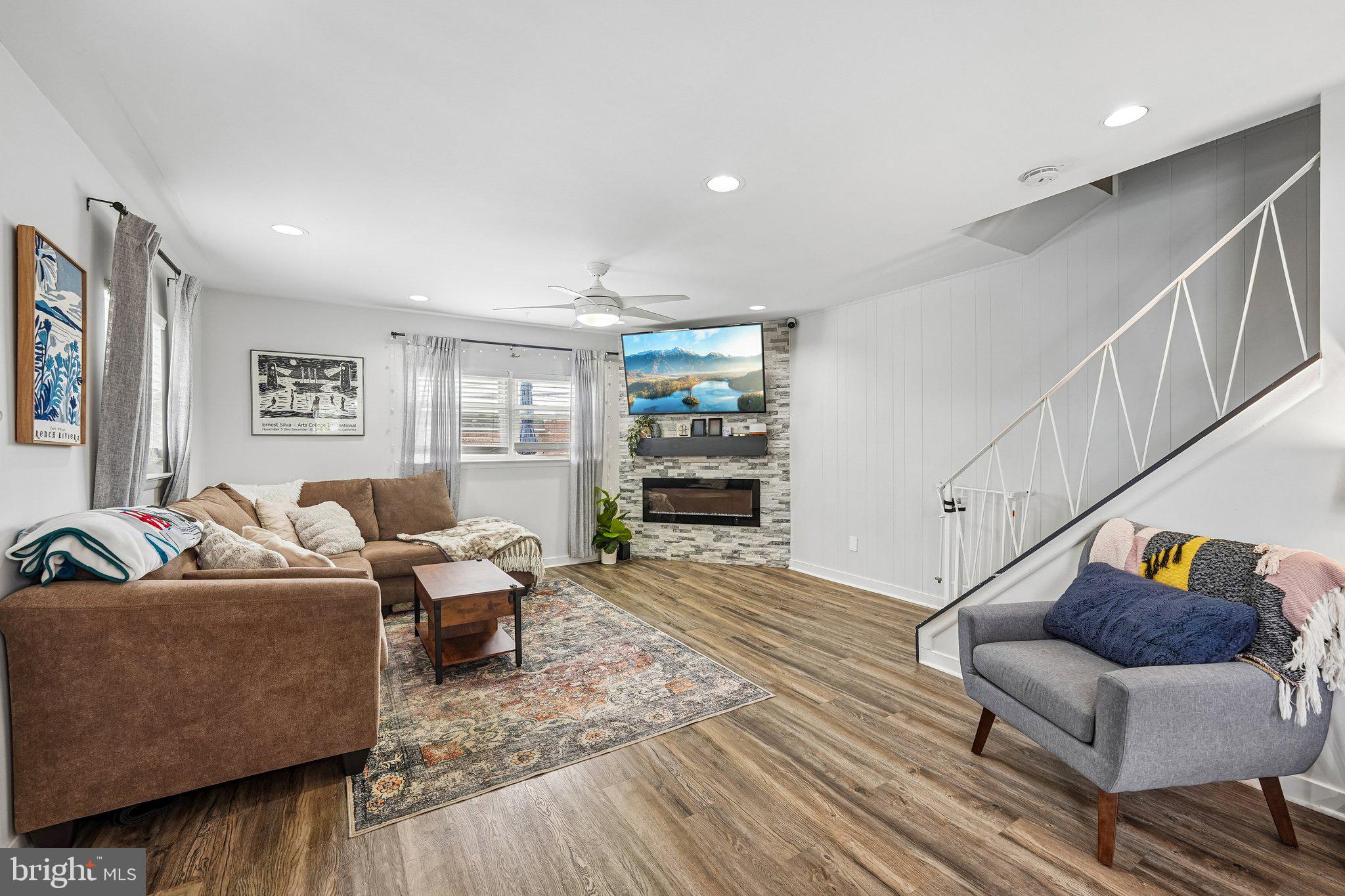 ROBERTS PARK - Residential
