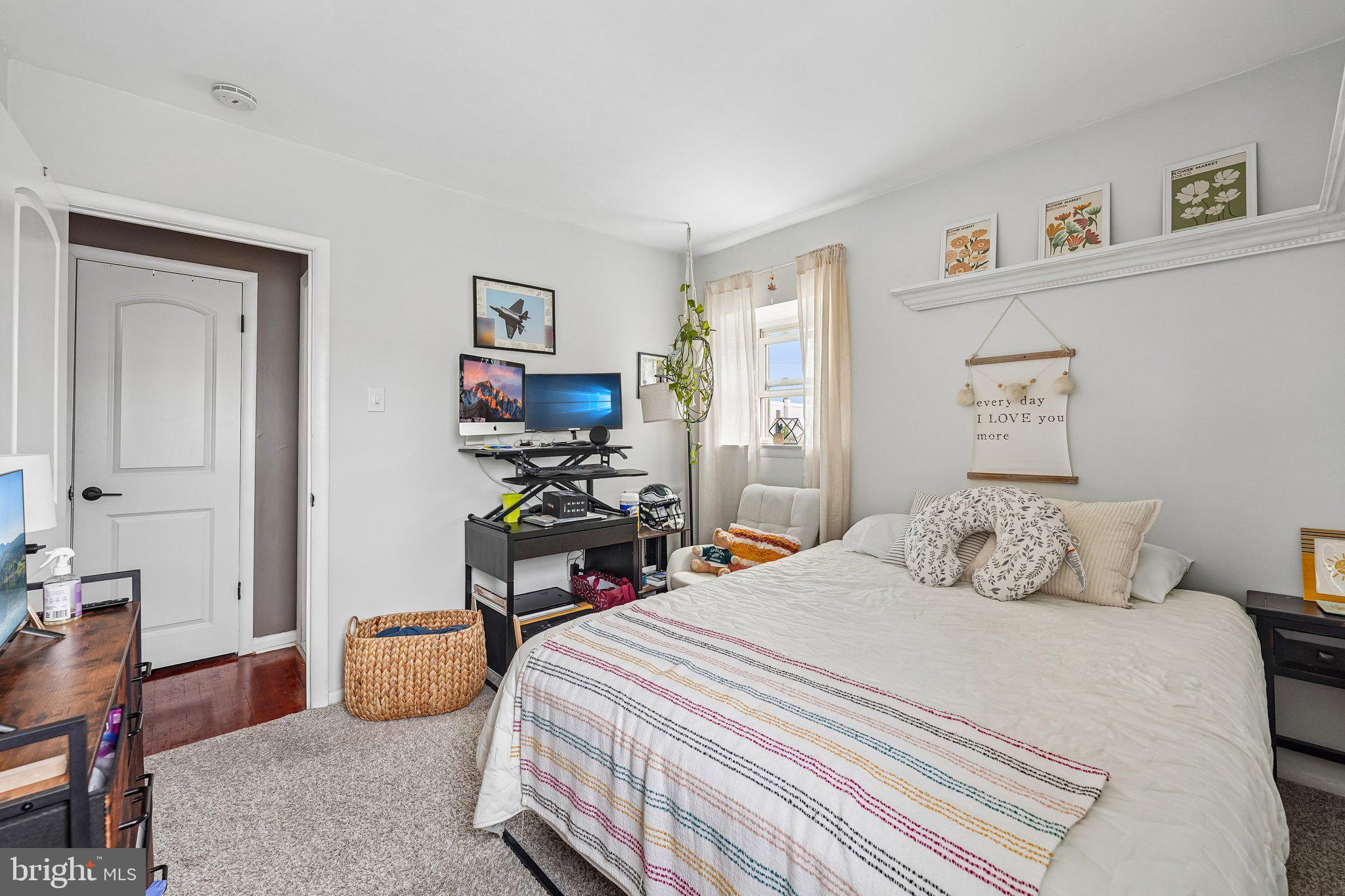 ROBERTS PARK - Residential