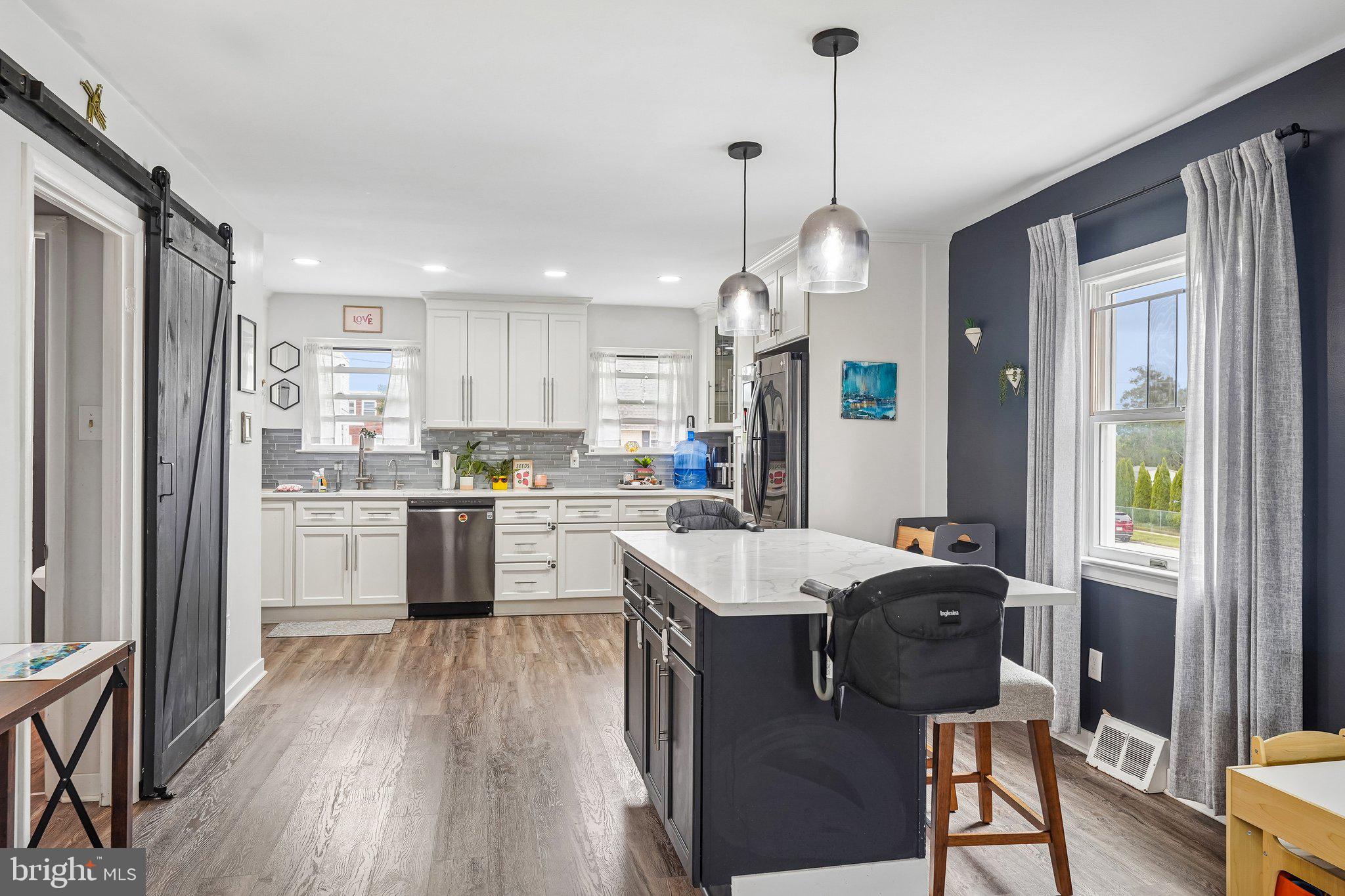 ROBERTS PARK - Residential