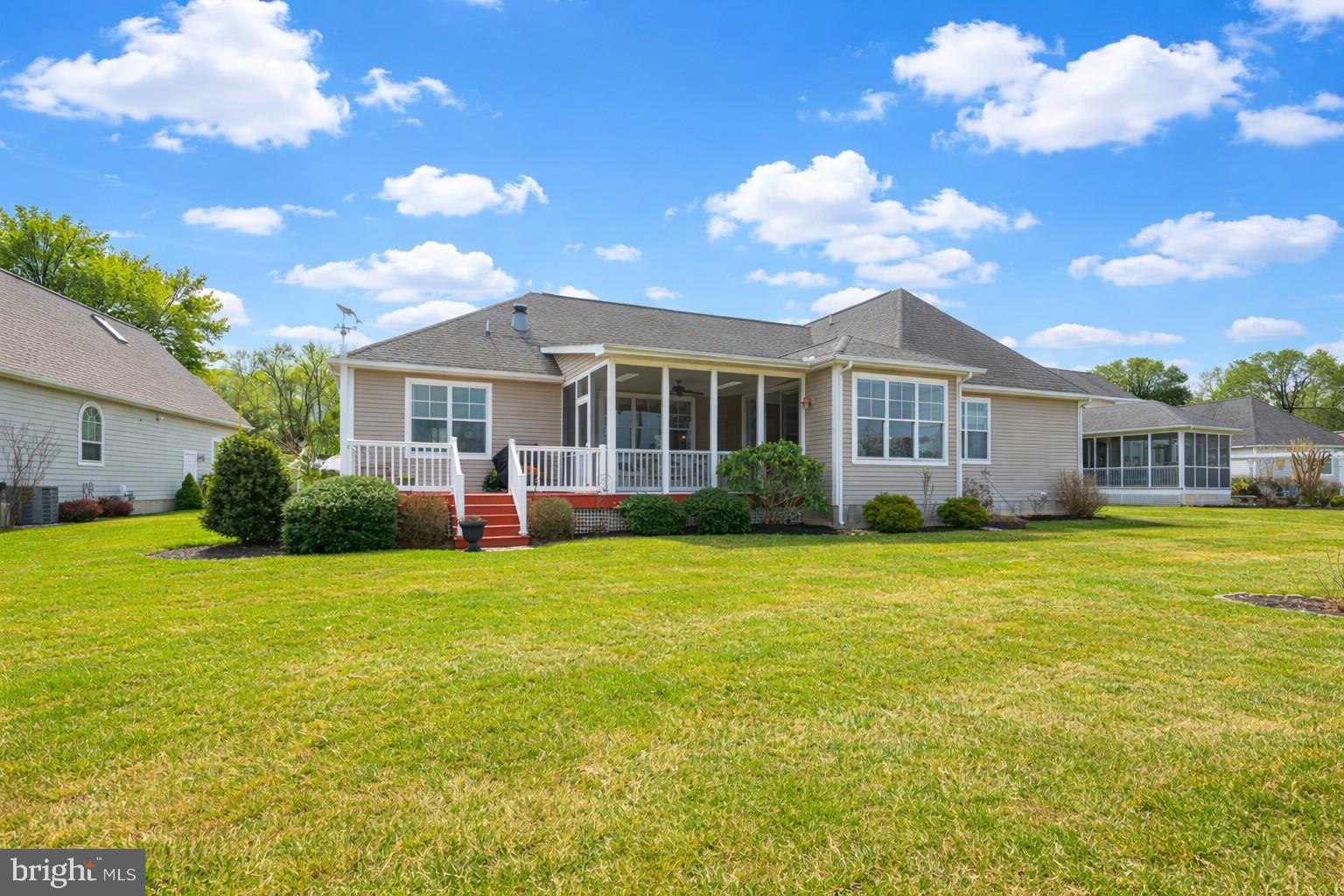 REFUGE AT DIRICKSON CREEK - Residential