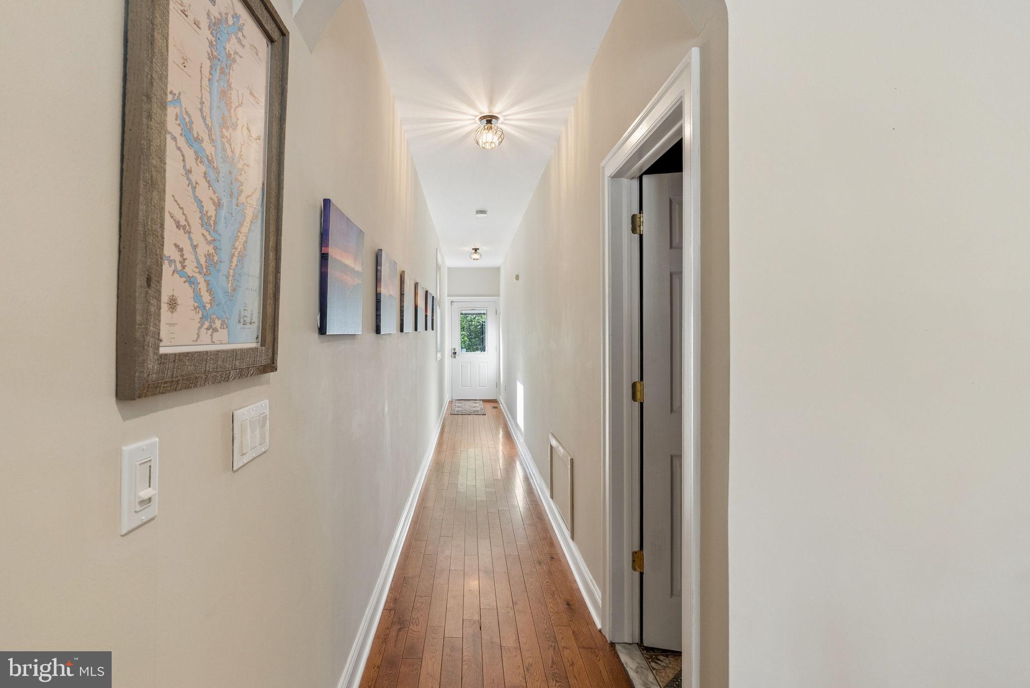 BOWLEYS QUARTERS - Residential