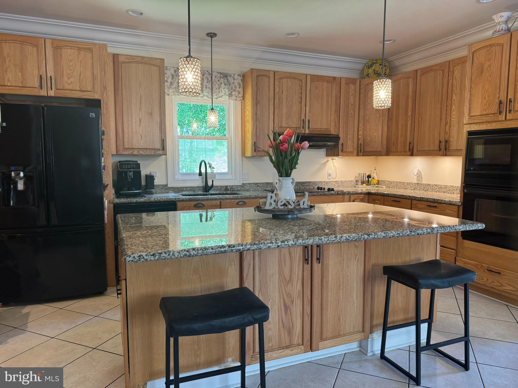 BOWLEYS QUARTERS - Residential