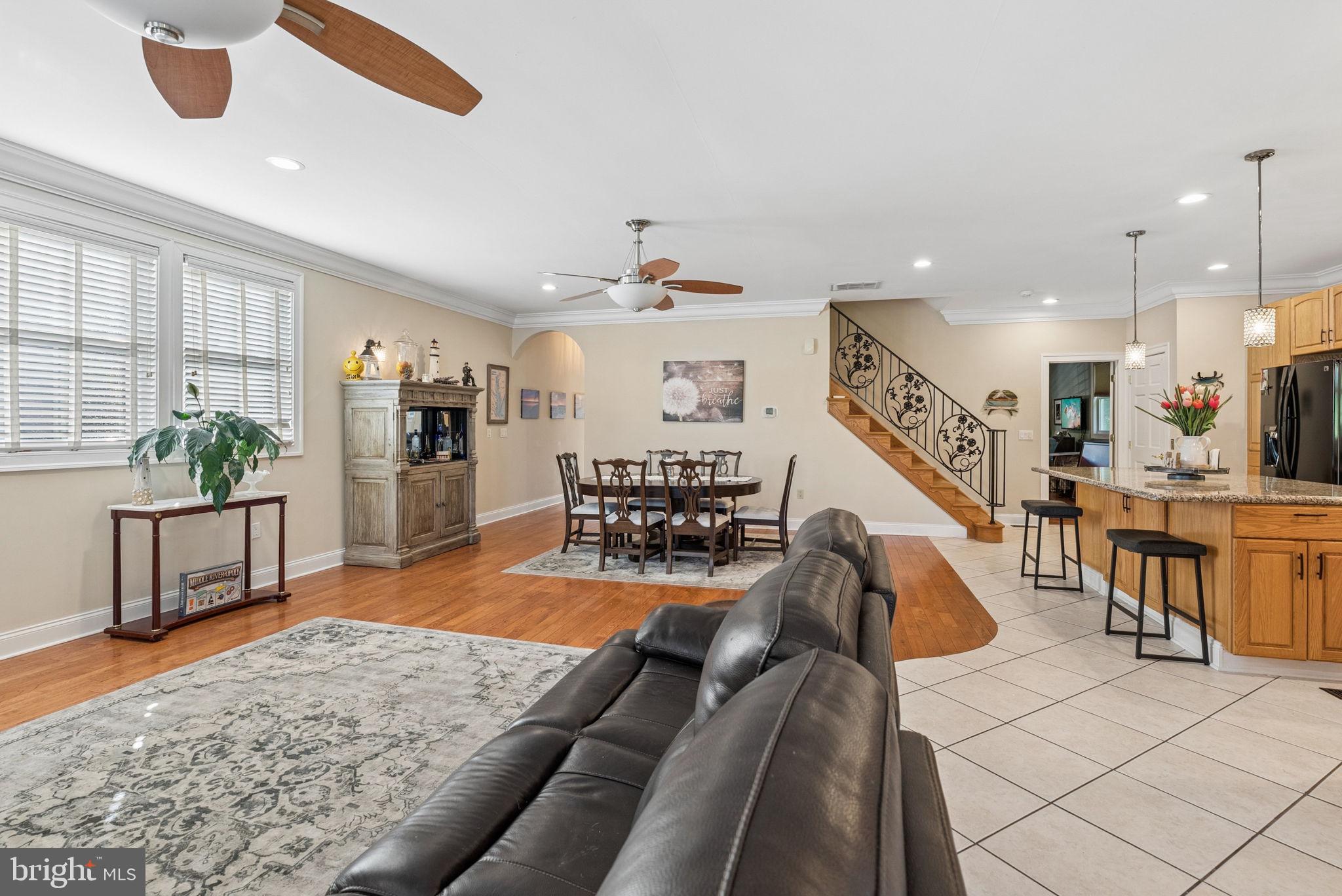 BOWLEYS QUARTERS - Residential