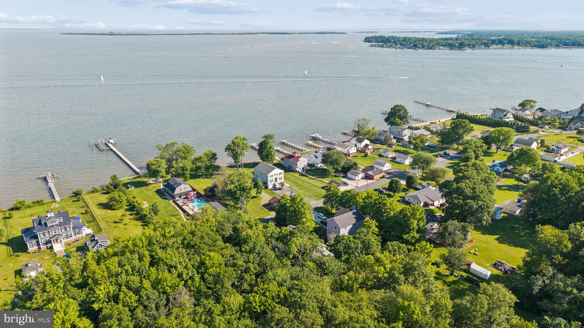 BOWLEYS QUARTERS - Residential