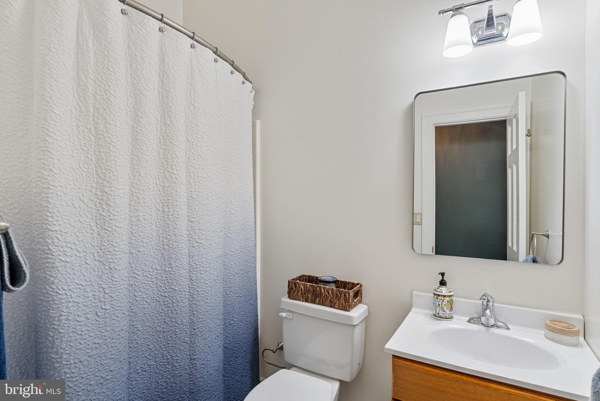BOWLEYS QUARTERS - Residential
