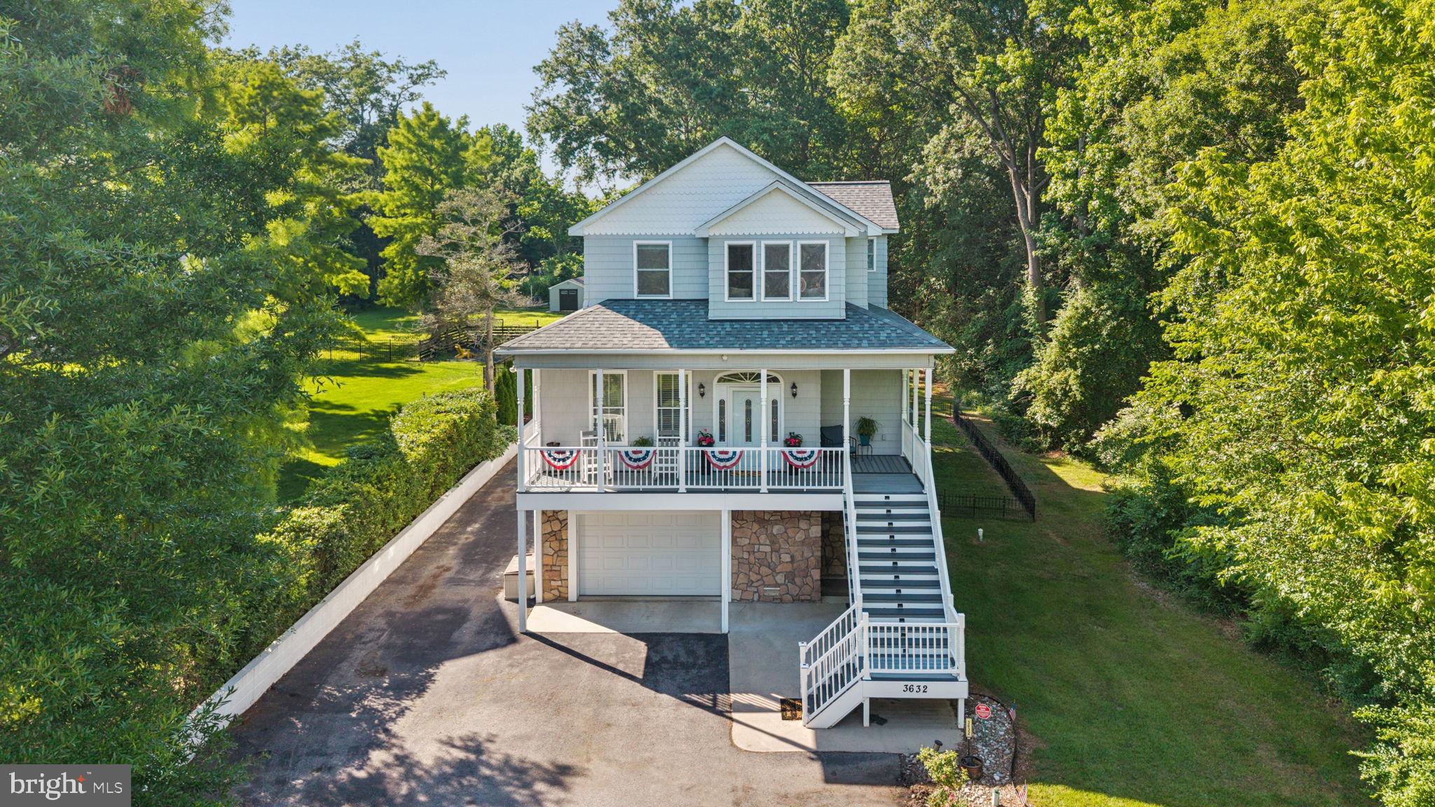 BOWLEYS QUARTERS - Residential