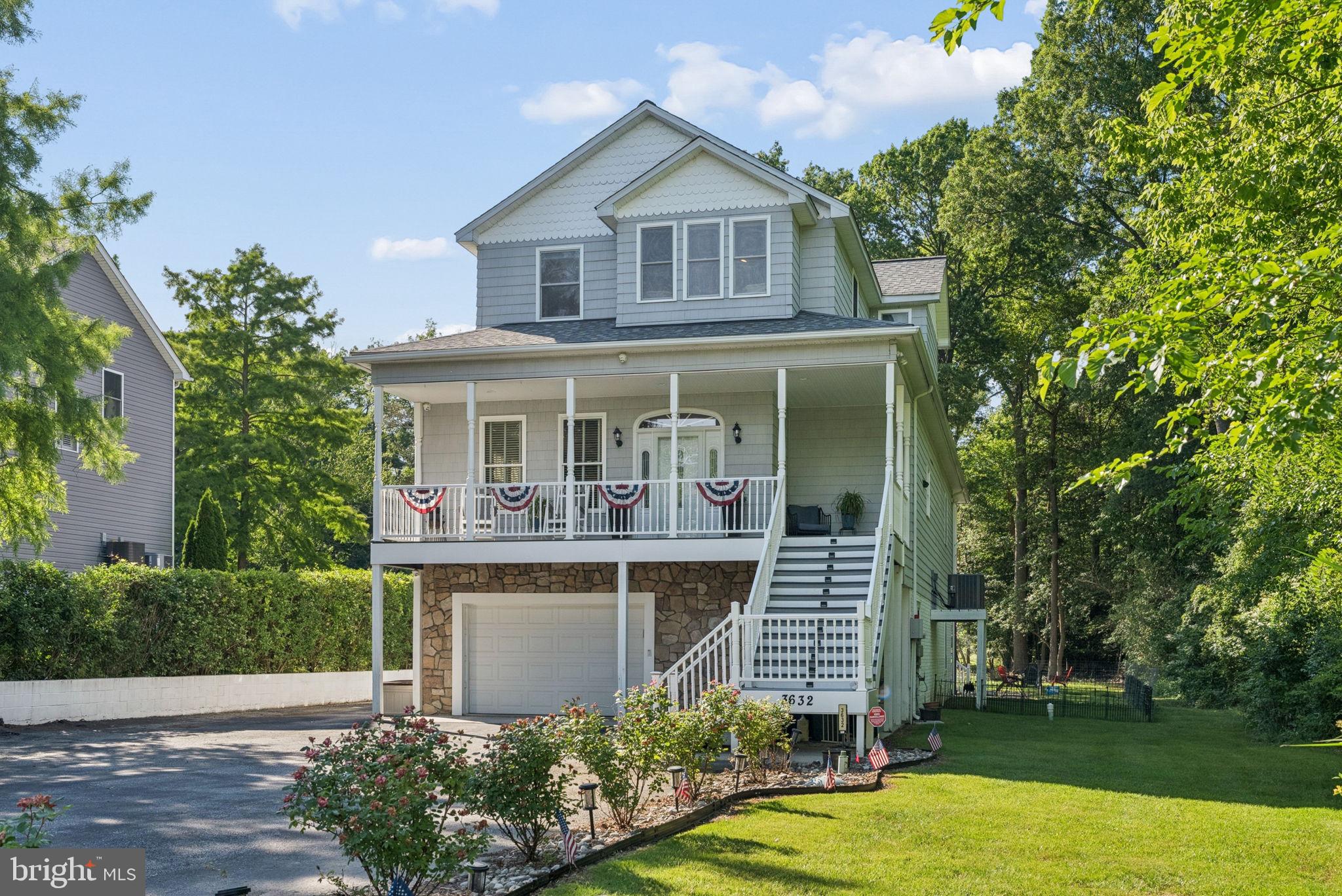 BOWLEYS QUARTERS - Residential