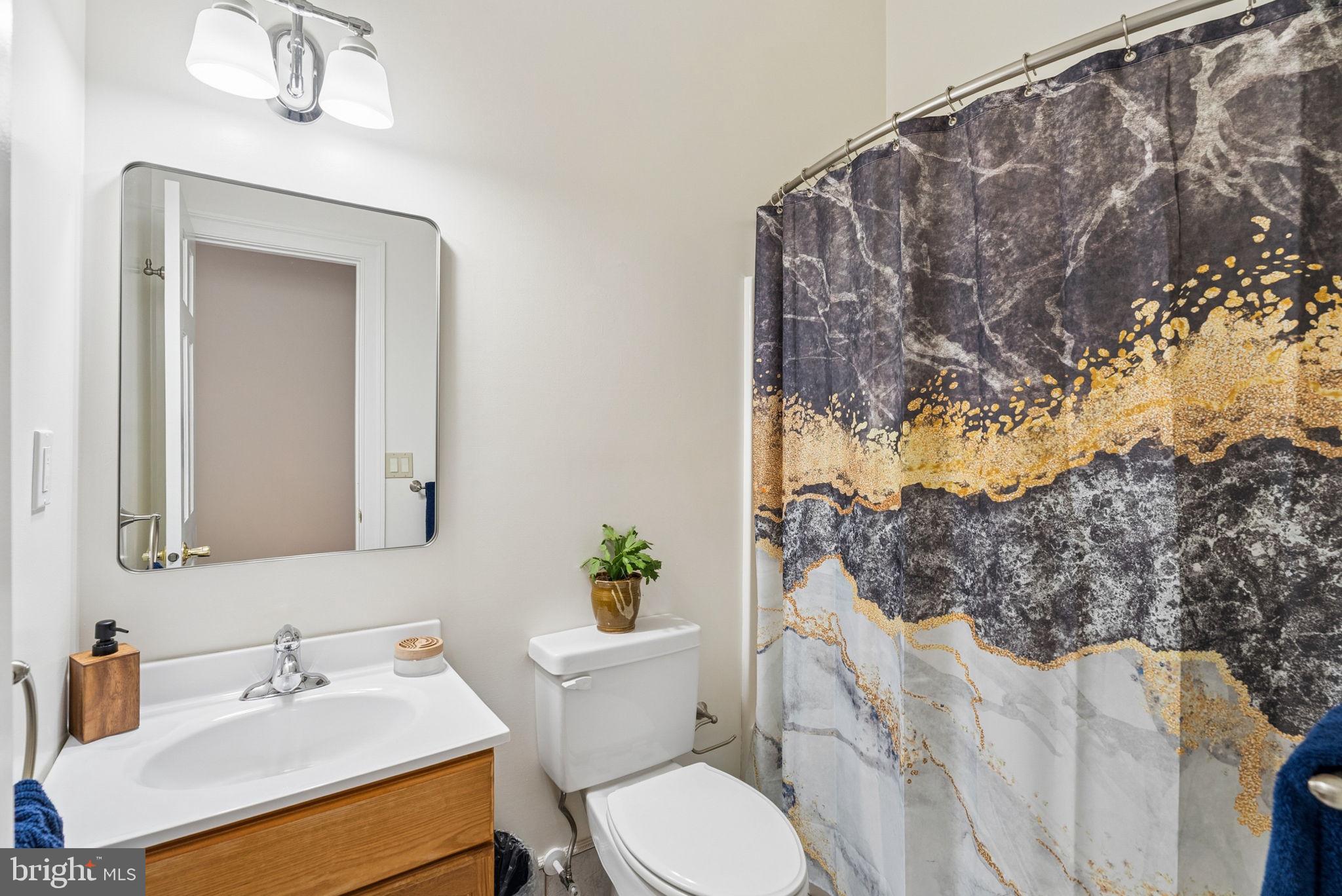 BOWLEYS QUARTERS - Residential