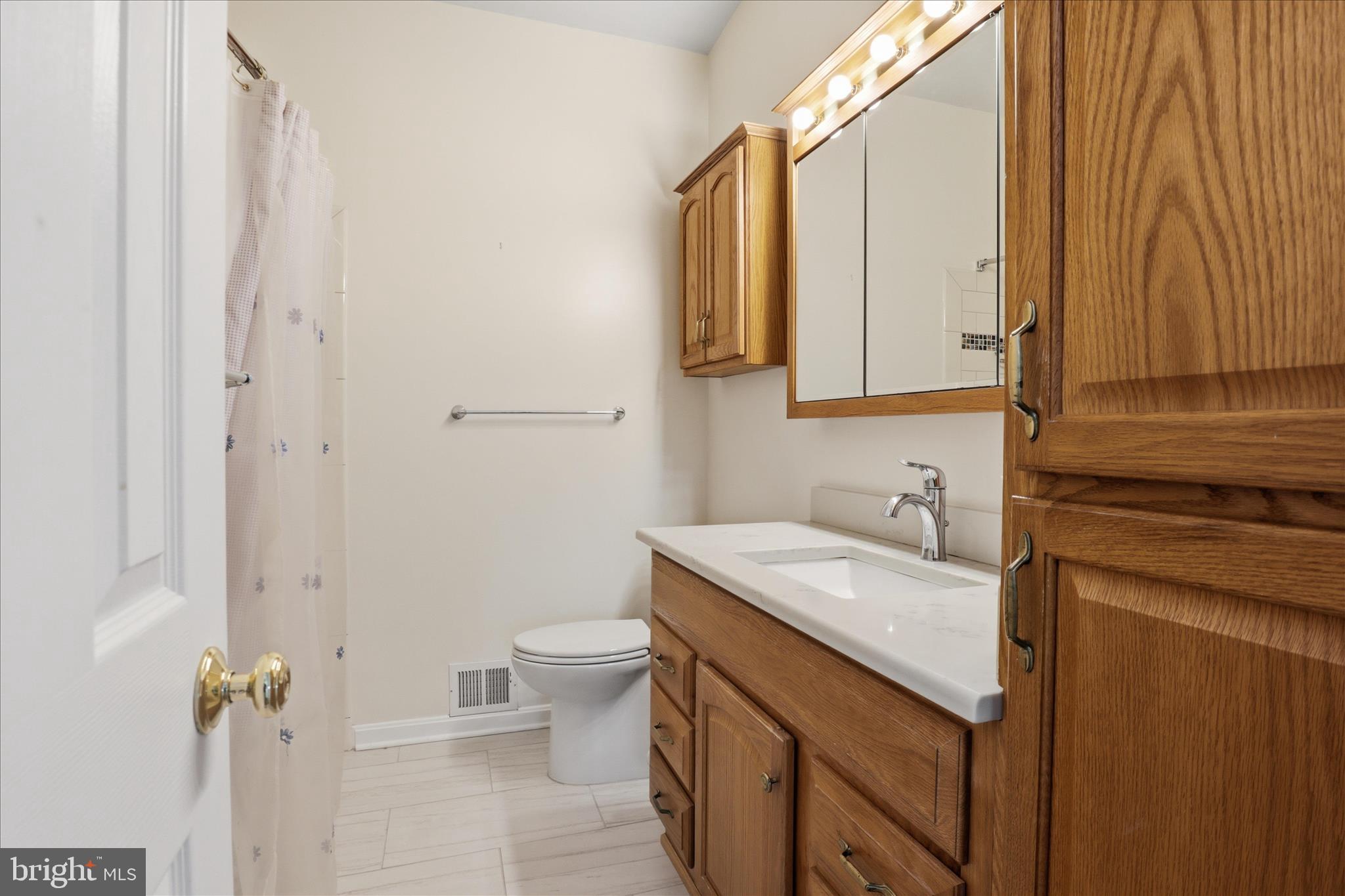 OAK VALLEY ESTATES - Residential