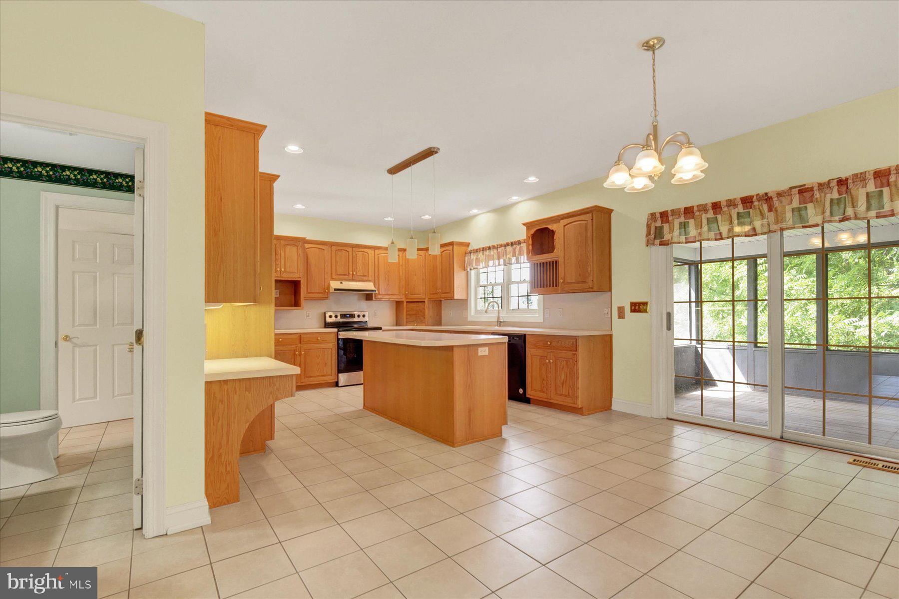 HUNTFIELD - Residential