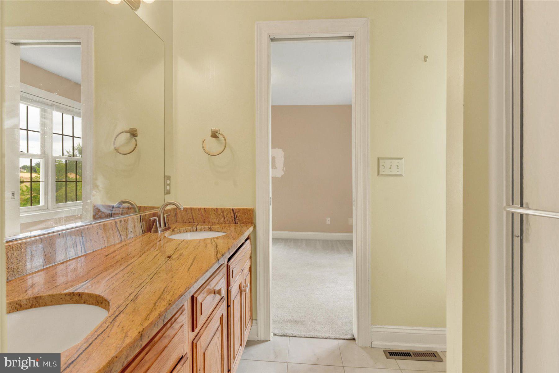 HUNTFIELD - Residential