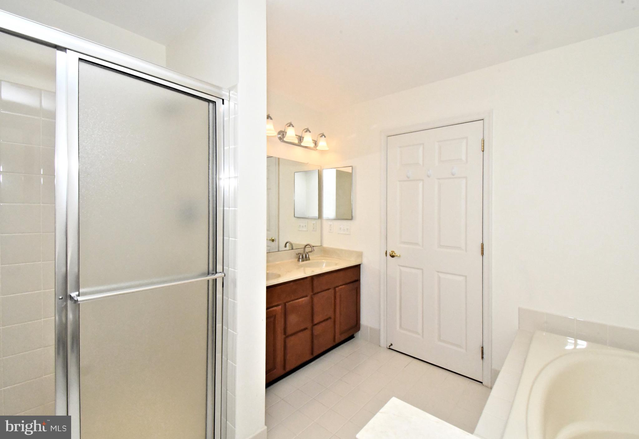 WILLISTOWN HUNT - Residential