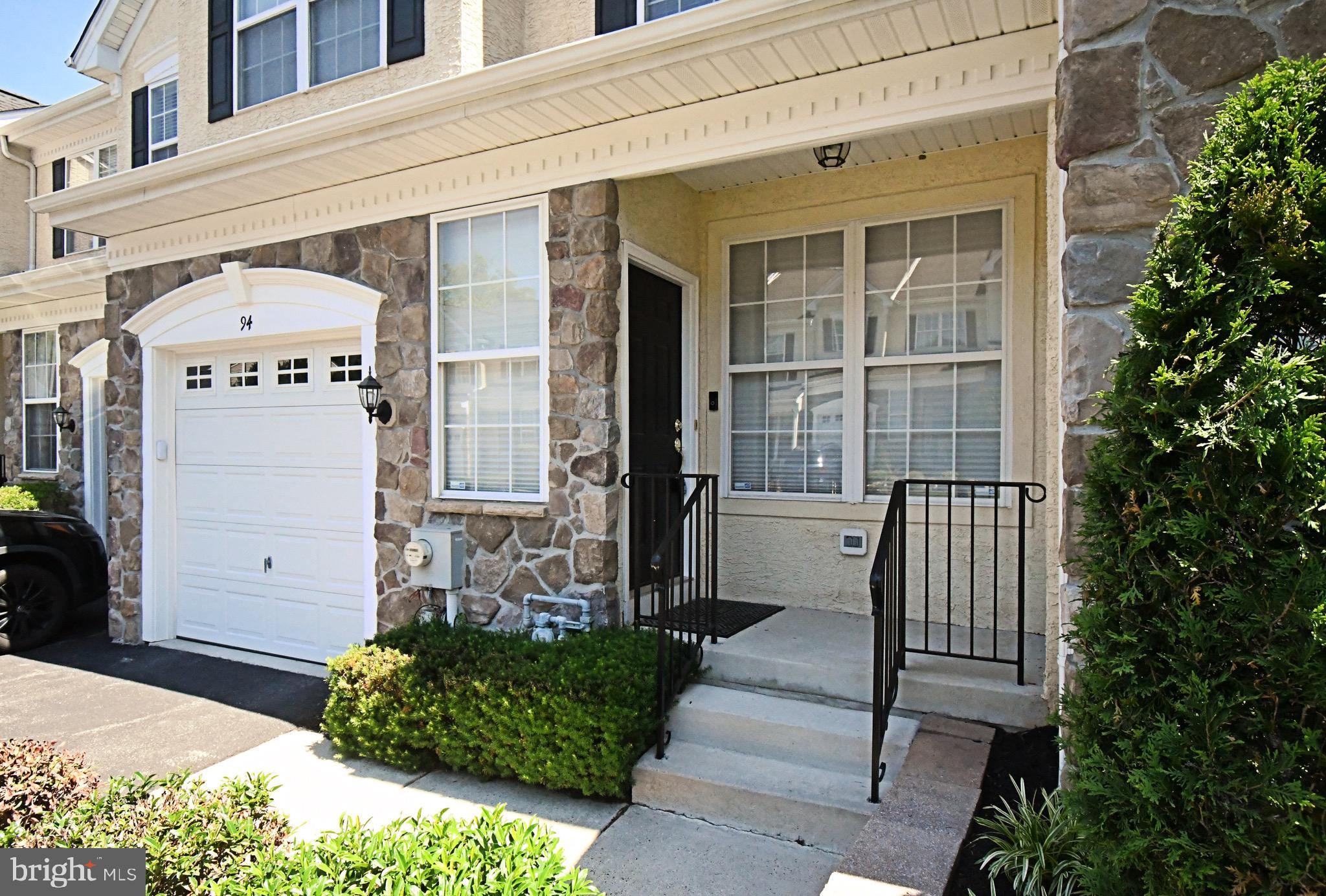 WILLISTOWN HUNT - Residential