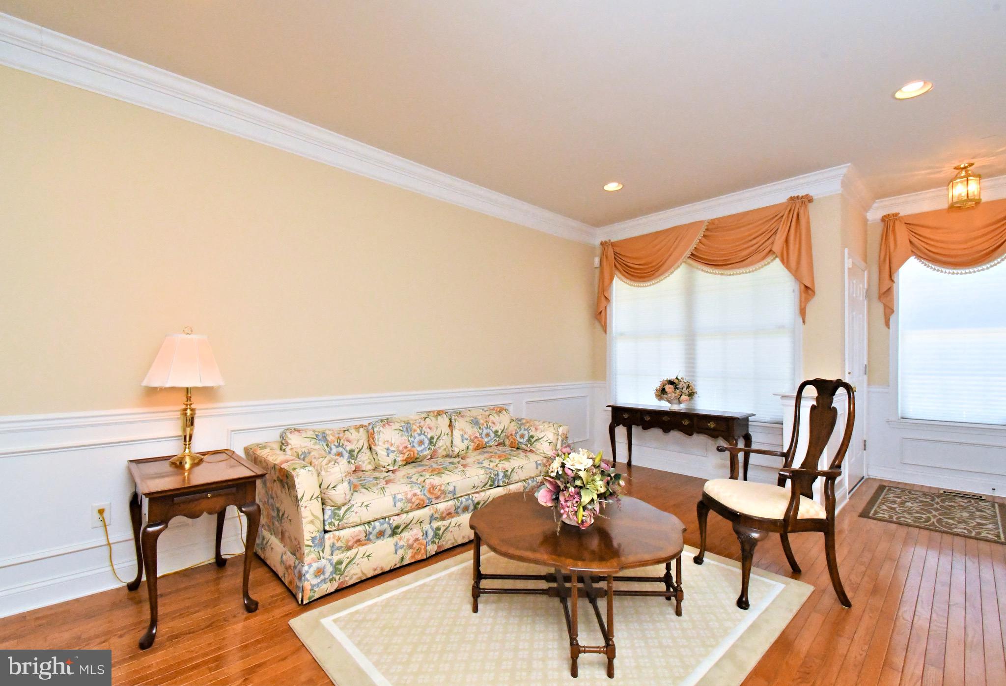 WILLISTOWN HUNT - Residential