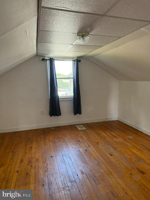 ROLAND TERRACE - Residential