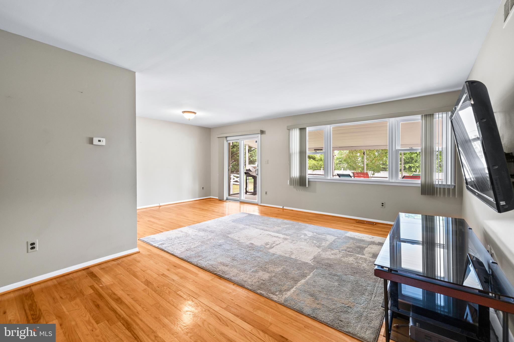 SILVERGATE VILLAGE - Residential