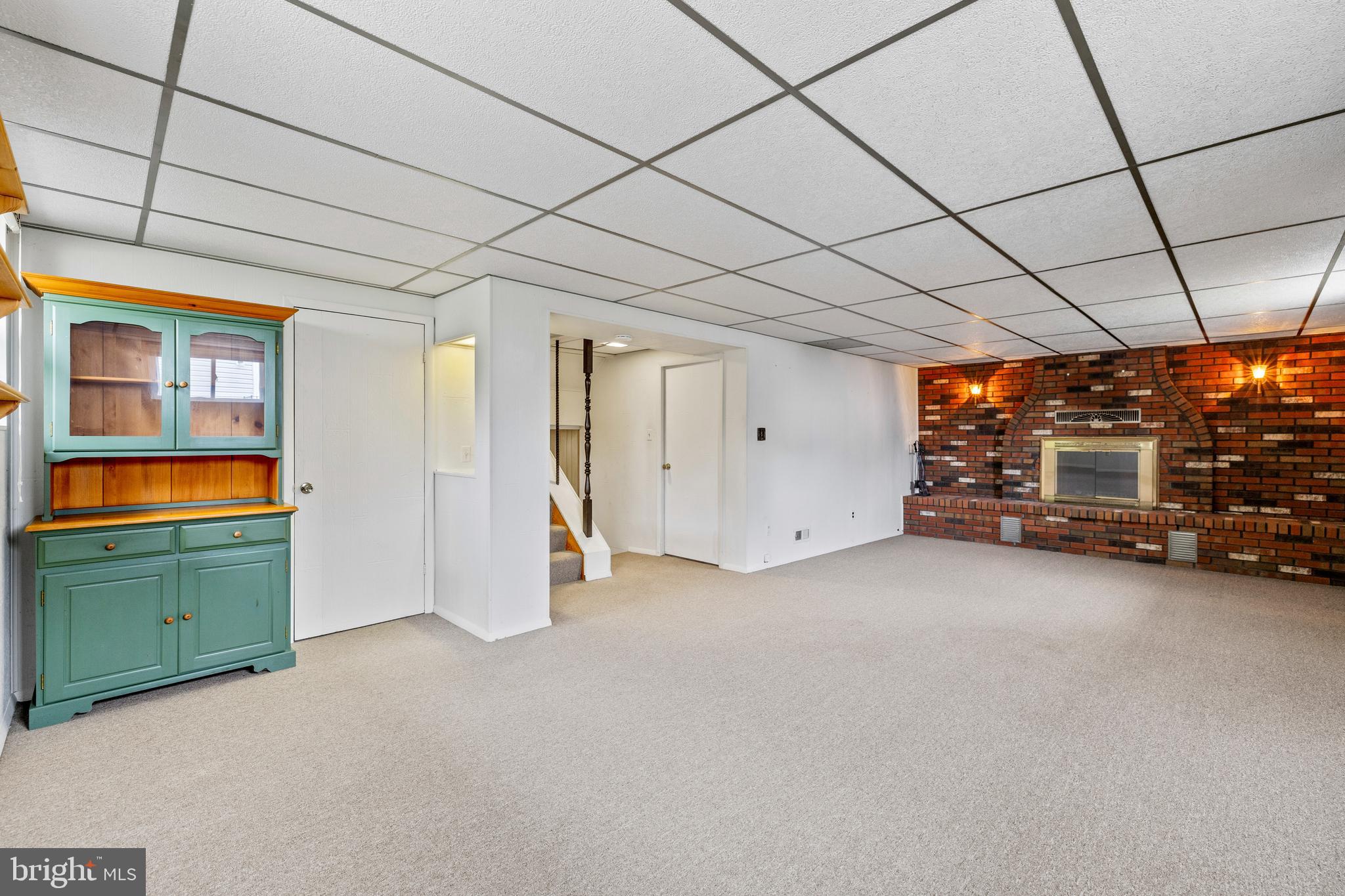 SILVERGATE VILLAGE - Residential