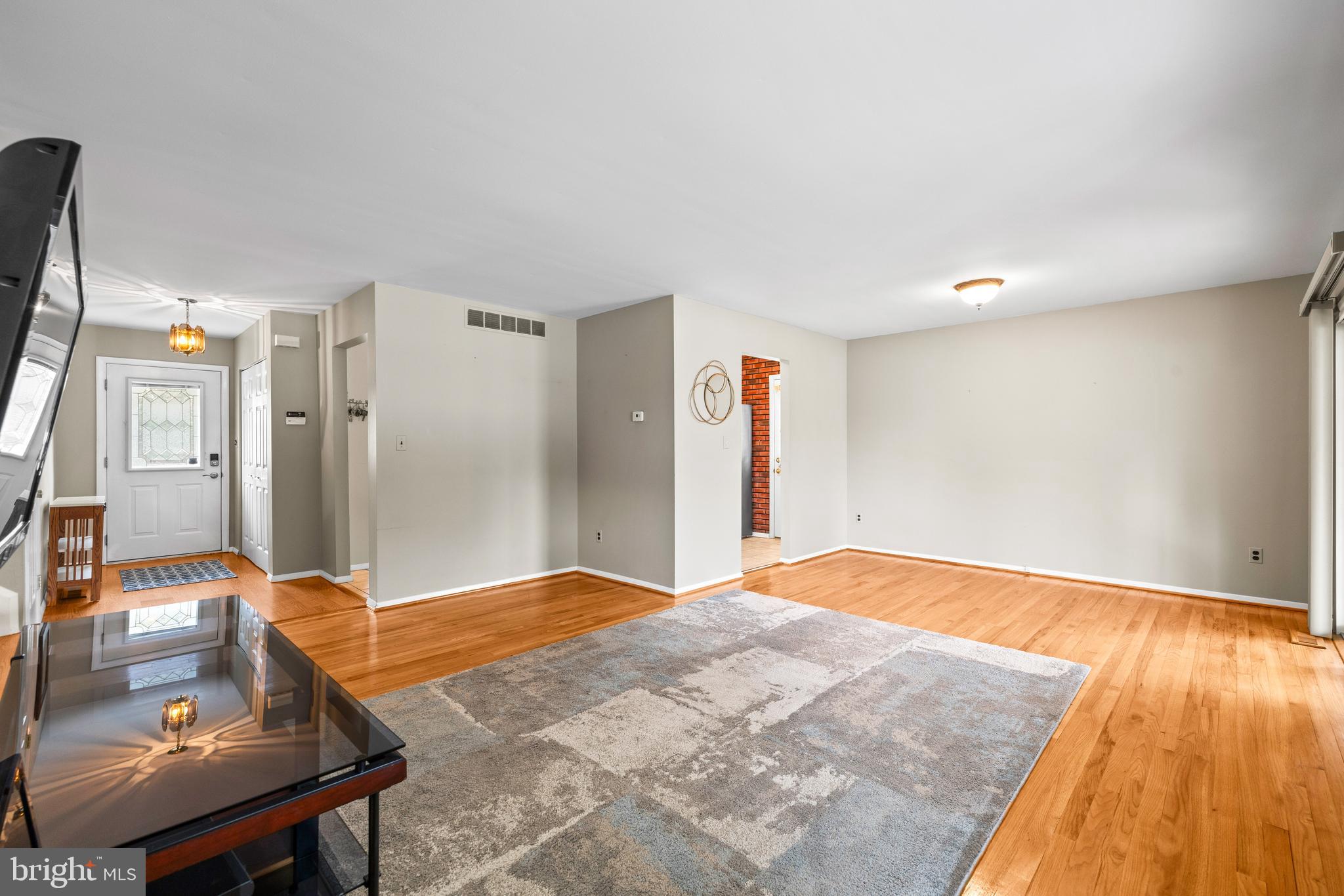 SILVERGATE VILLAGE - Residential