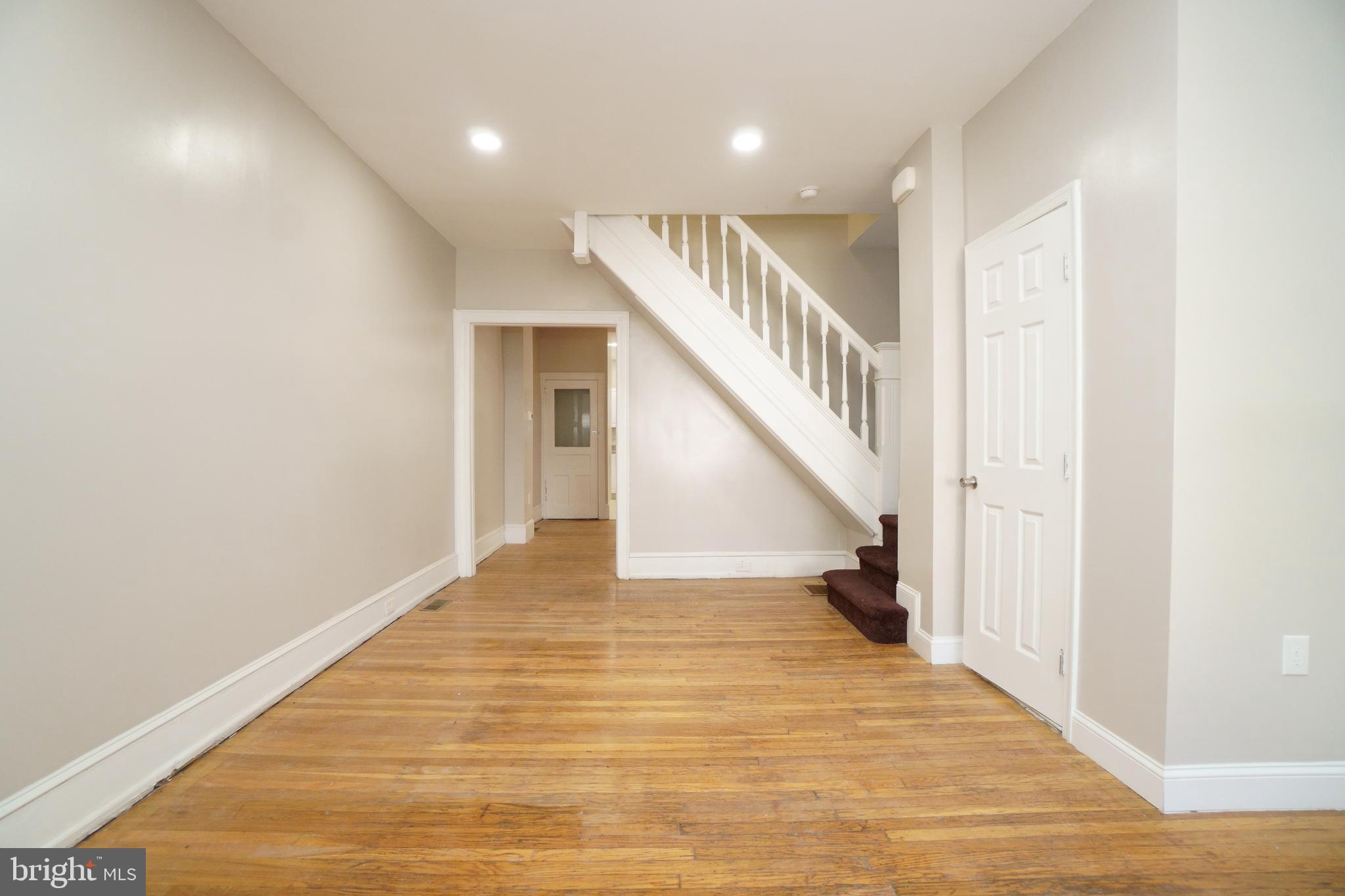 PHILADELPHIA (WEST) - Residential