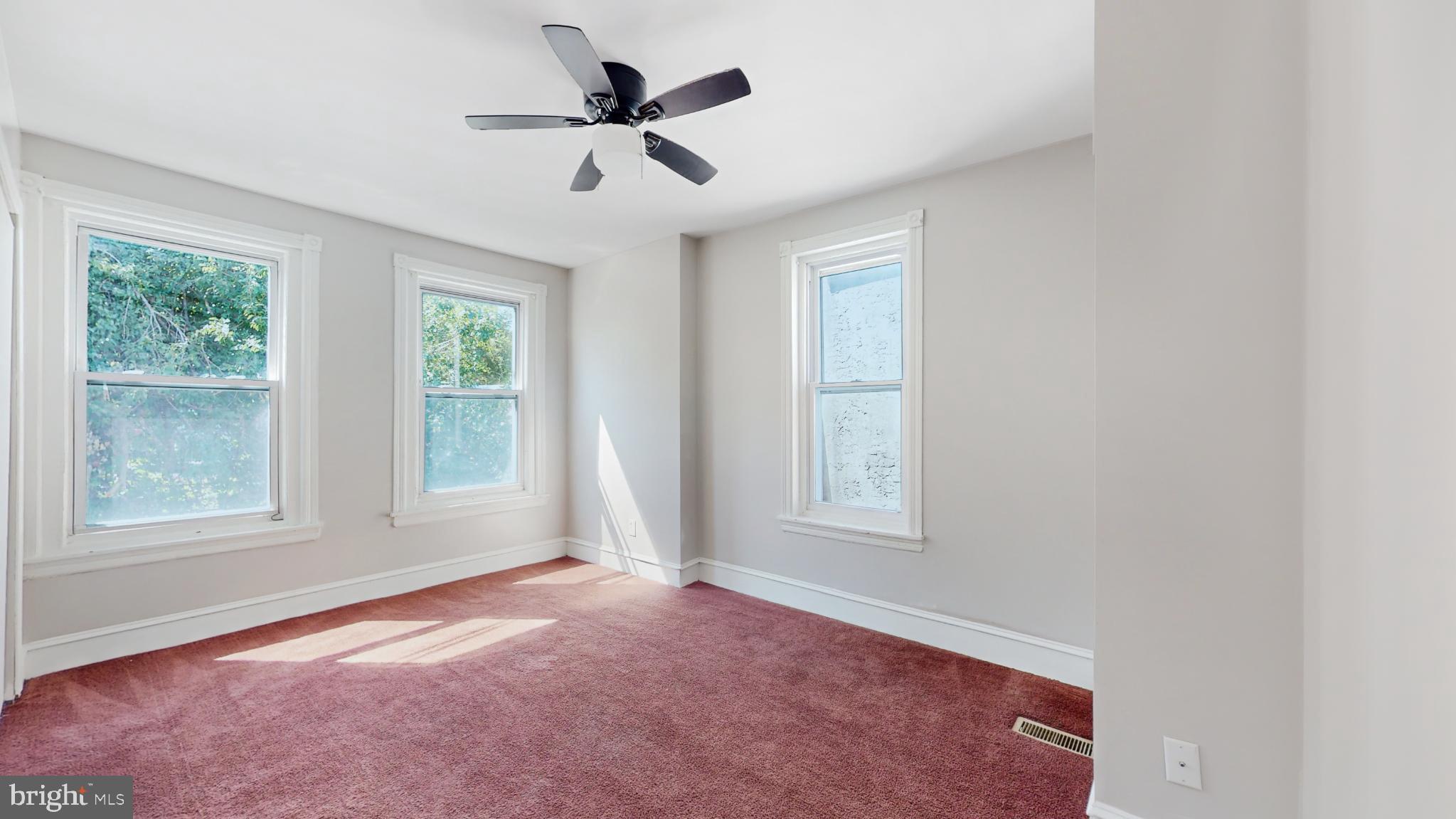 PHILADELPHIA (WEST) - Residential