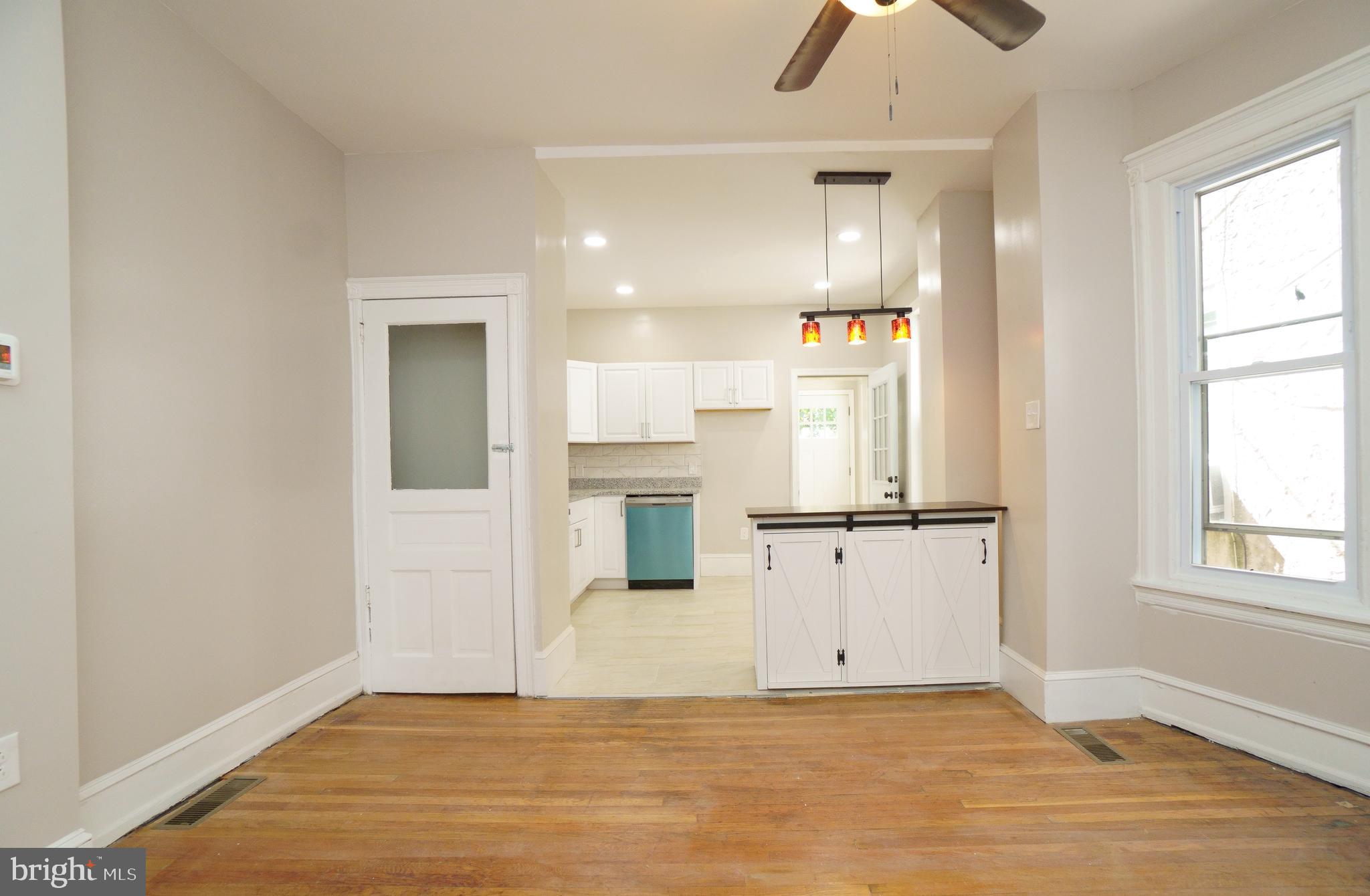 PHILADELPHIA (WEST) - Residential