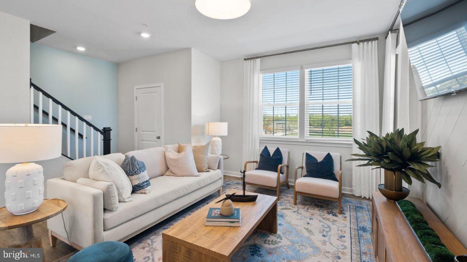 SPRING HILLS - Residential