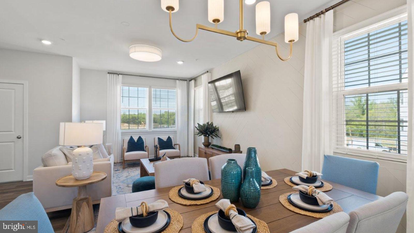SPRING HILLS - Residential