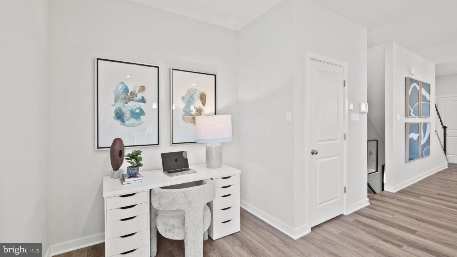 SPRING HILLS - Residential