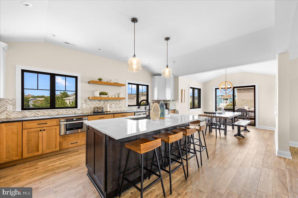 SANDPIPER VILLAGE - Residential
