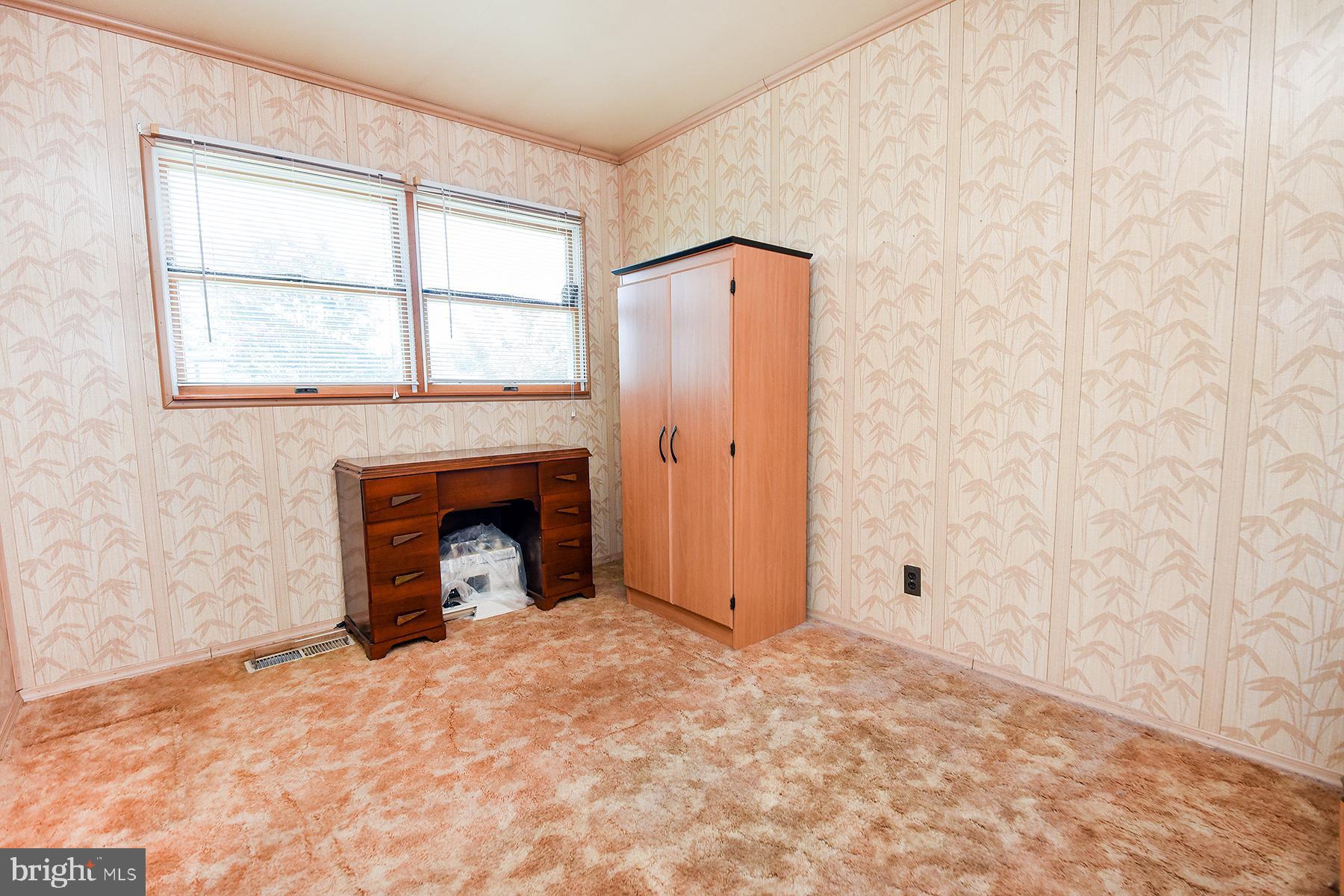 FAIRLESS HILLS - Residential