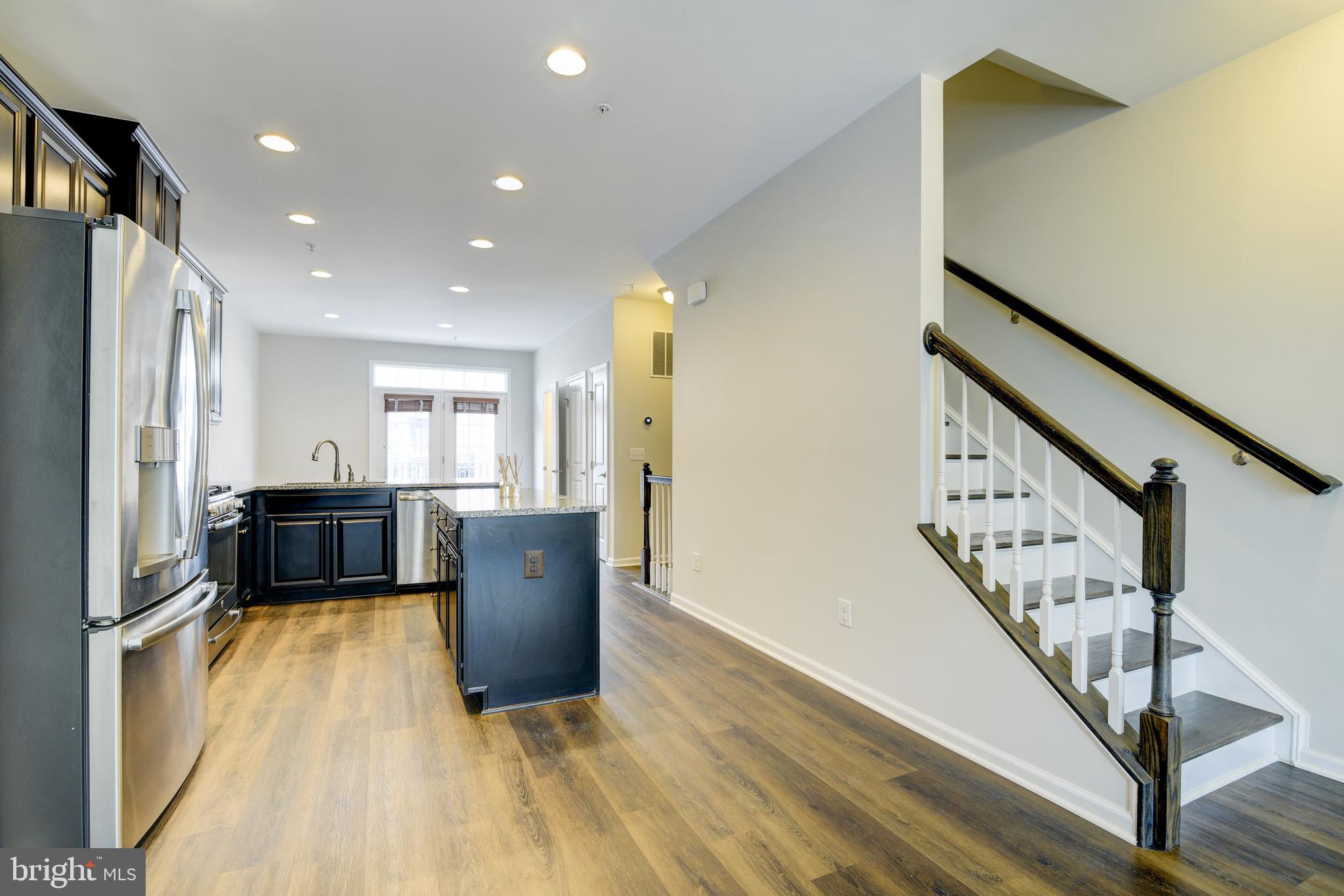 CRESCENT PLACE - Residential Lease