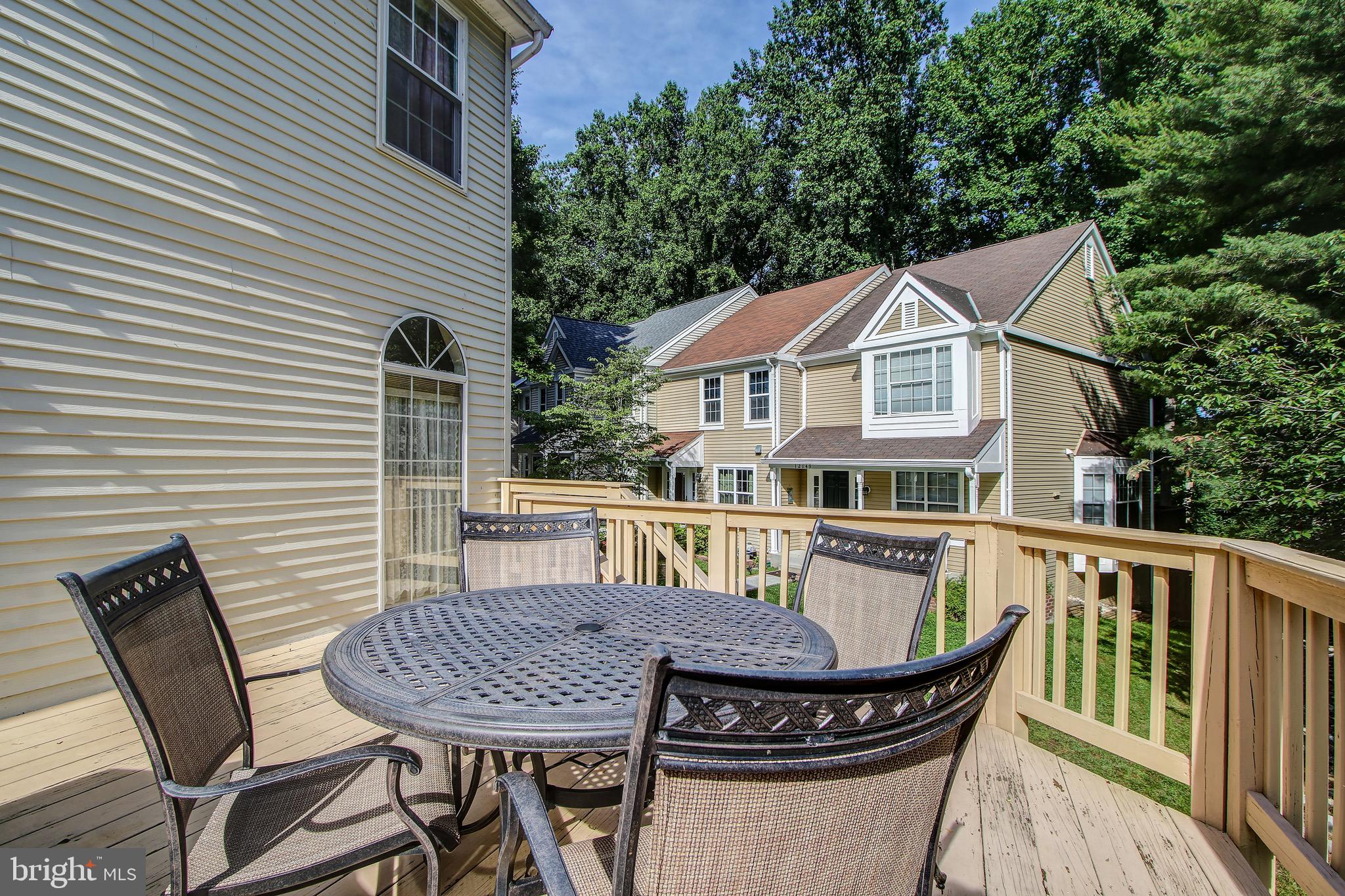 GUNNERS LAKE VILLAGE - Residential