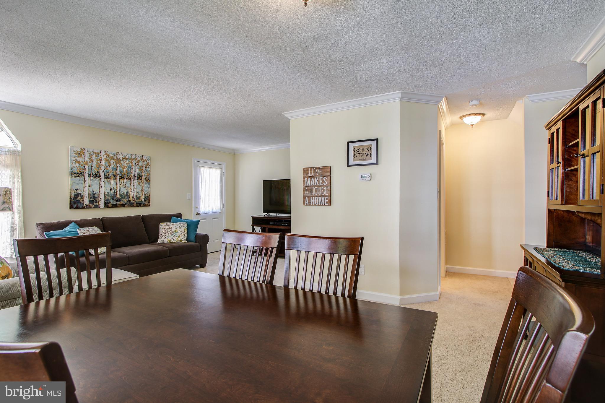 GUNNERS LAKE VILLAGE - Residential