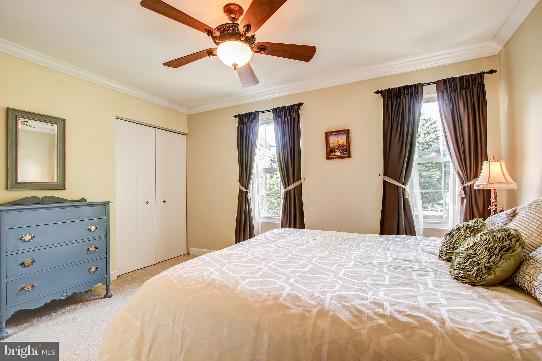 GUNNERS LAKE VILLAGE - Residential
