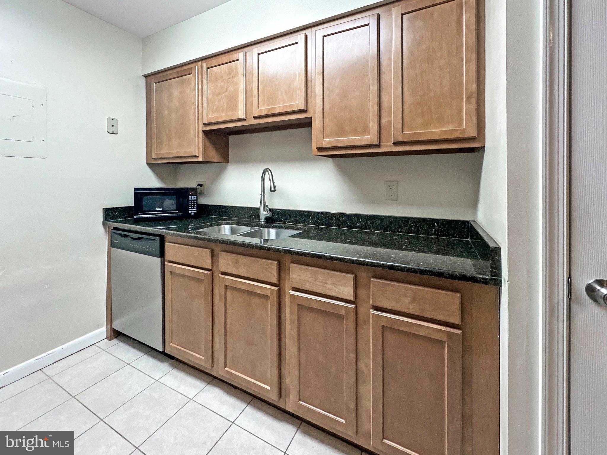 FAIRWINDS OF ANNAPOLIS - Residential